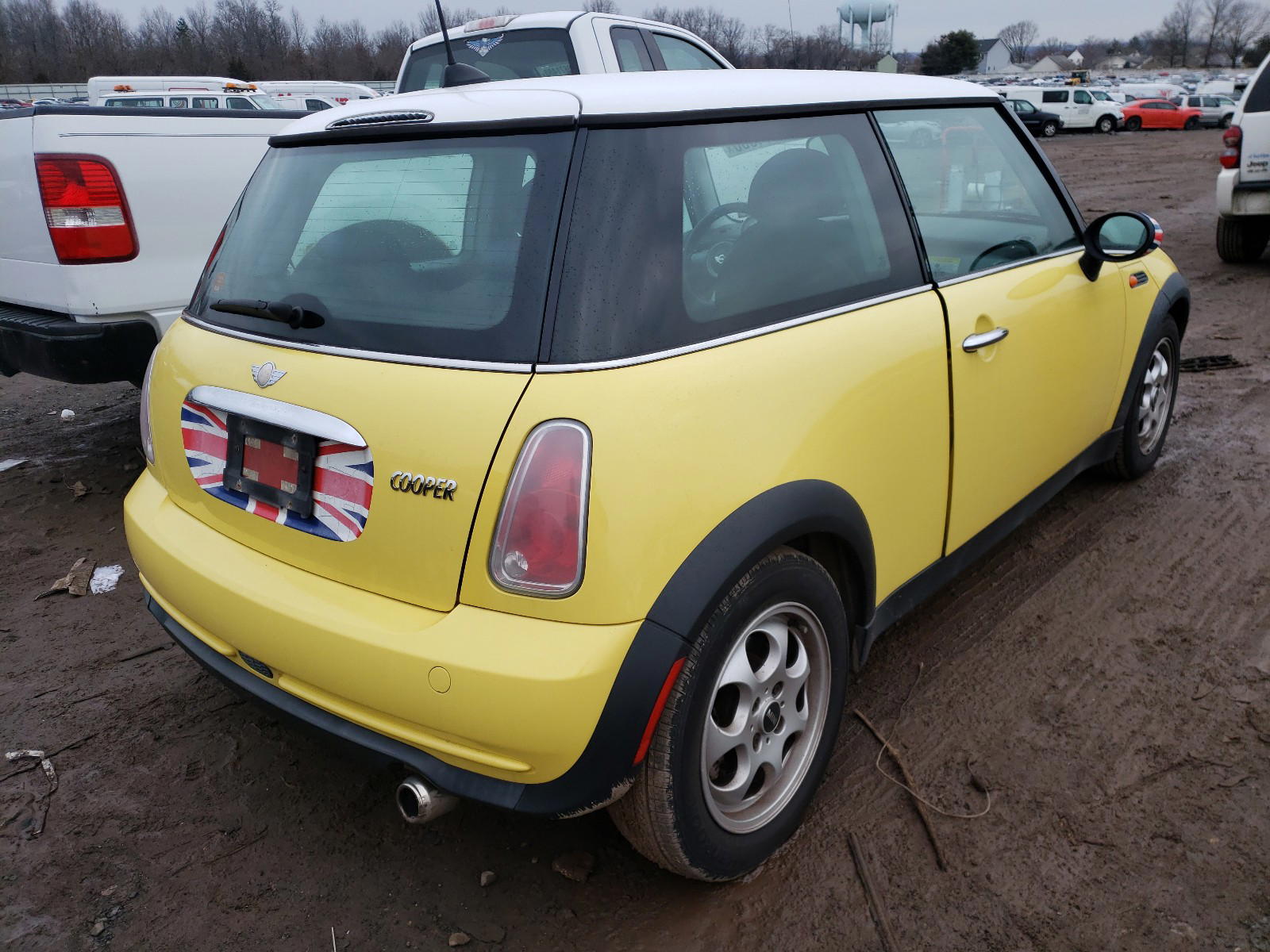 Photo 4 from auction – 2005 MINI COOPER with VIN WMWRC33595TK63243