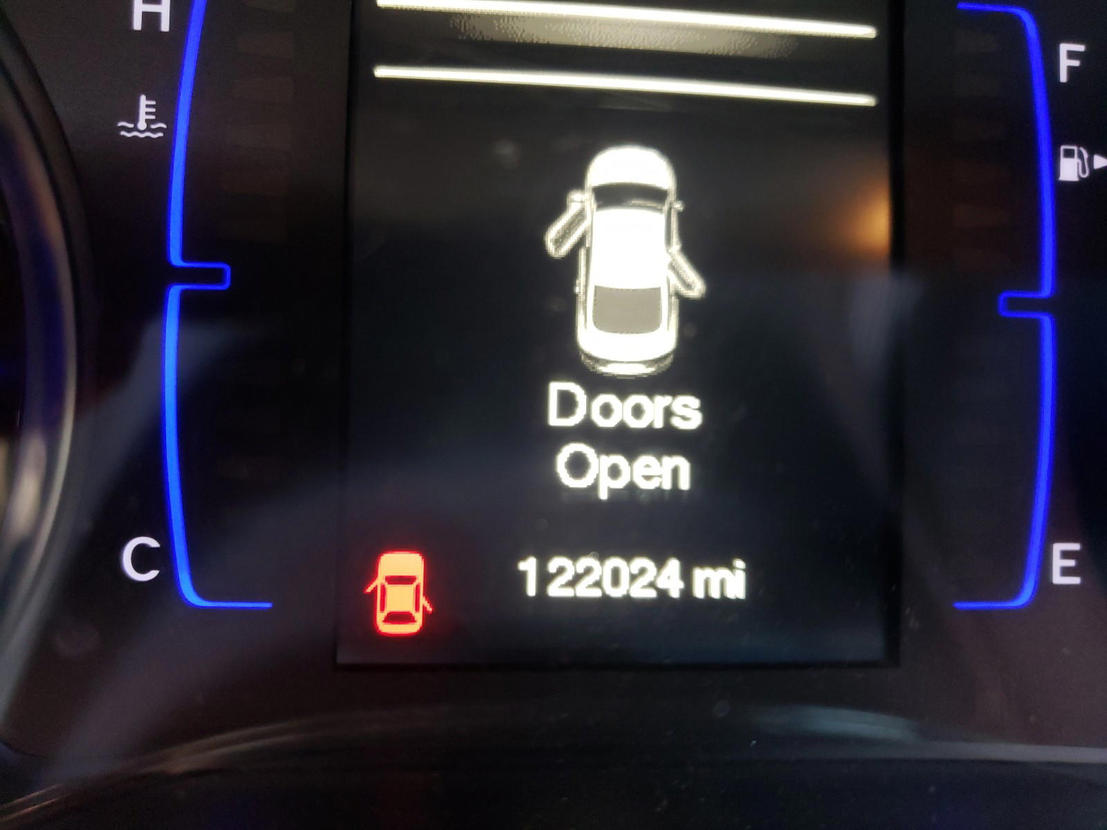 Photo 8 from auction – 2015 CHRYSLER 200 S with VIN 1C3CCCBG5FN543022
