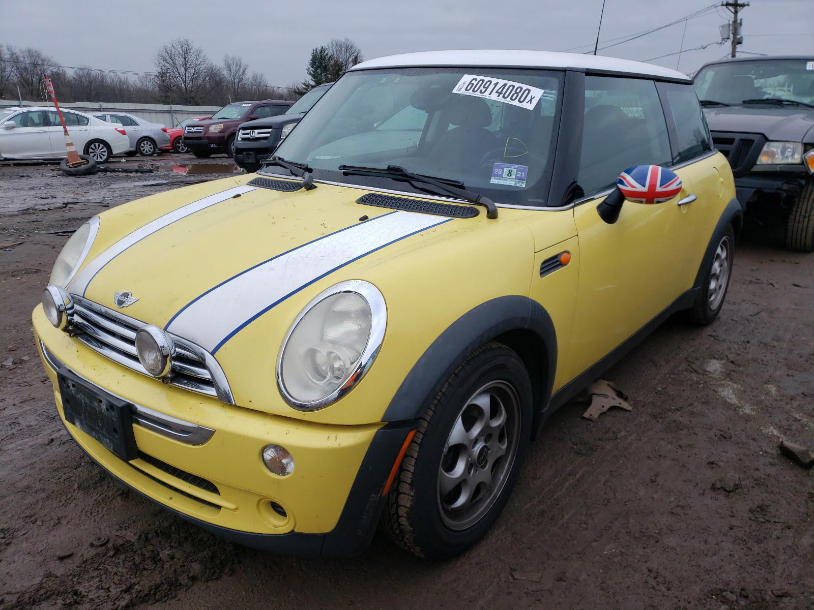 Photo 2 from auction – 2005 MINI COOPER with VIN WMWRC33595TK63243