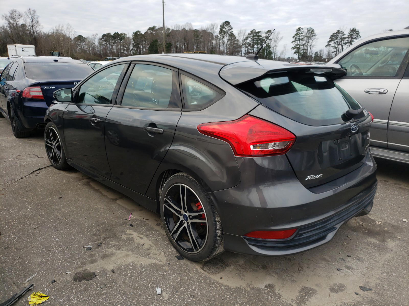 Photo 3 from auction – 2016 FORD FOCUS ST with VIN 1FADP3L95GL386793