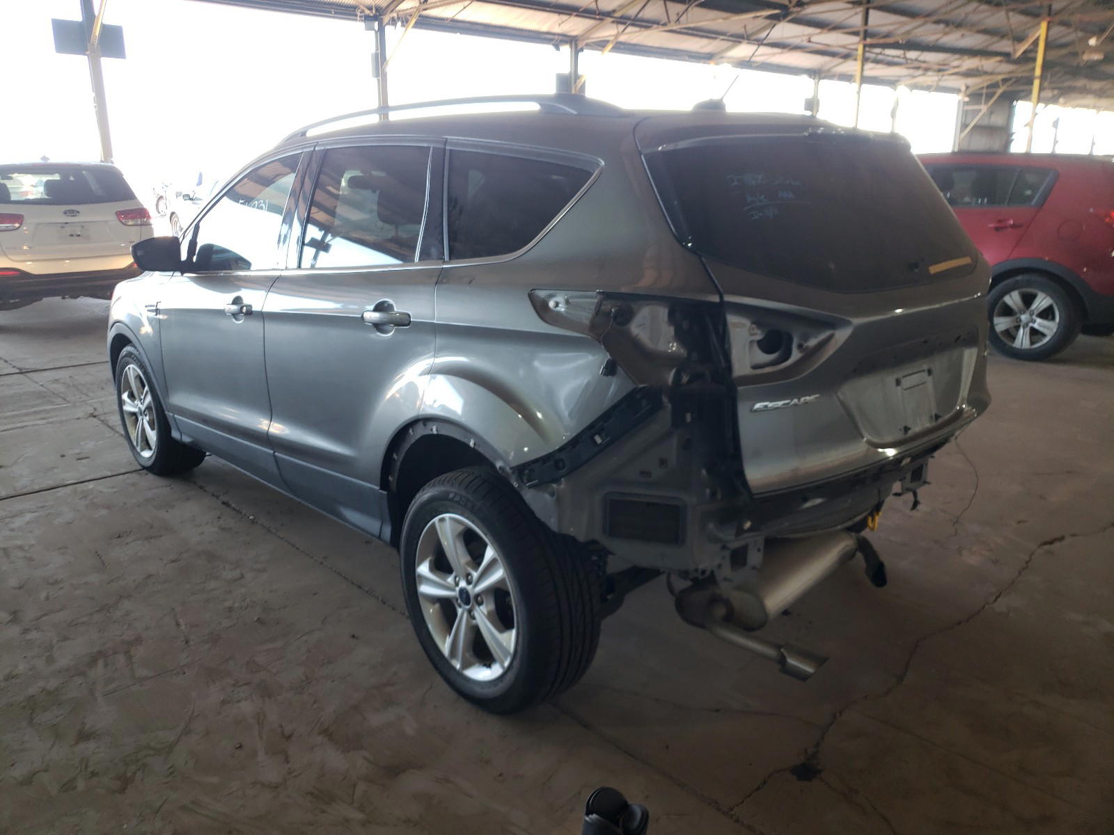 Photo 3 from auction – 2014 FORD ESCAPE SE with VIN 1FMCU9G95EUD19285