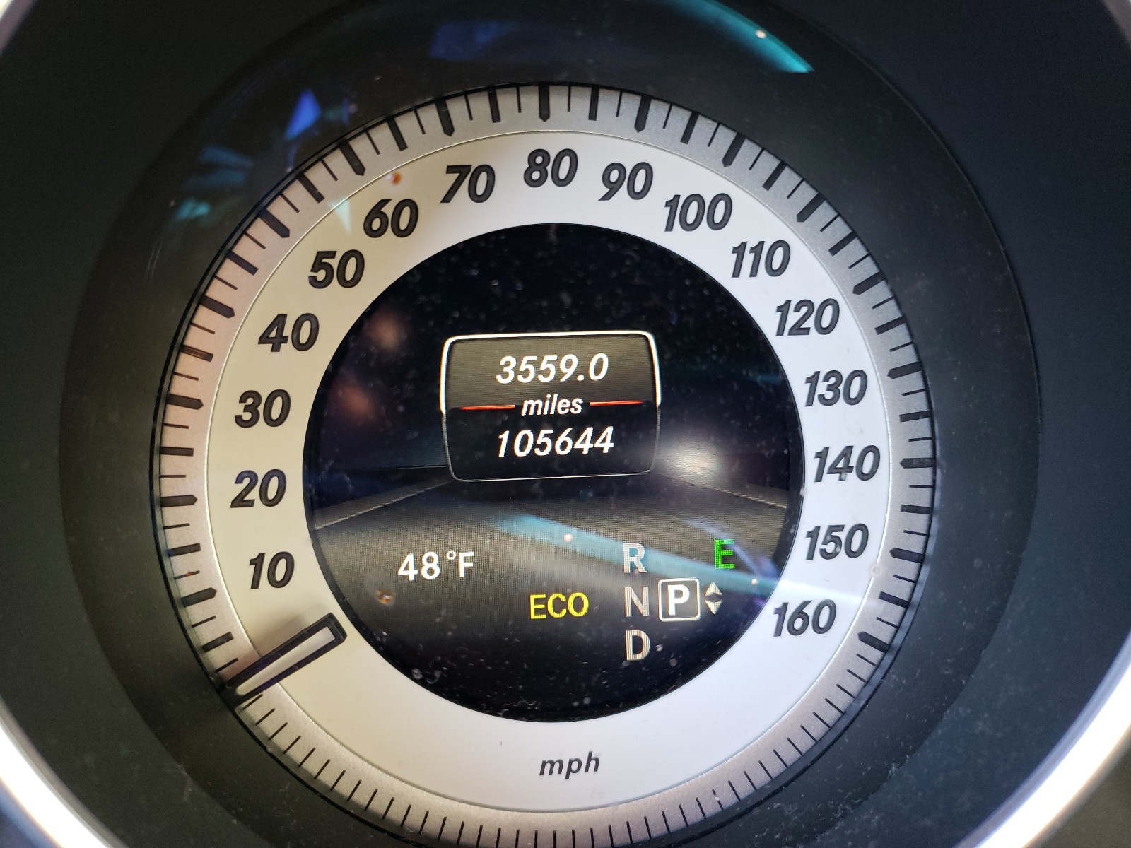 Photo 8 from auction – 2014 MERCEDES-BENZ E 550 4MAT with VIN WDDHF9BB0EA940942