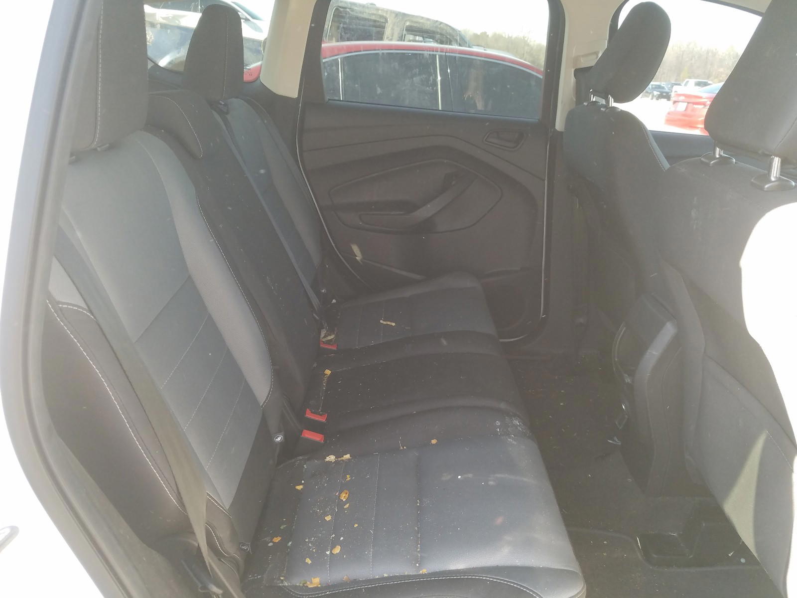 Photo 6 from auction – 2018 FORD ESCAPE S with VIN 1FMCU0F75JUB20386