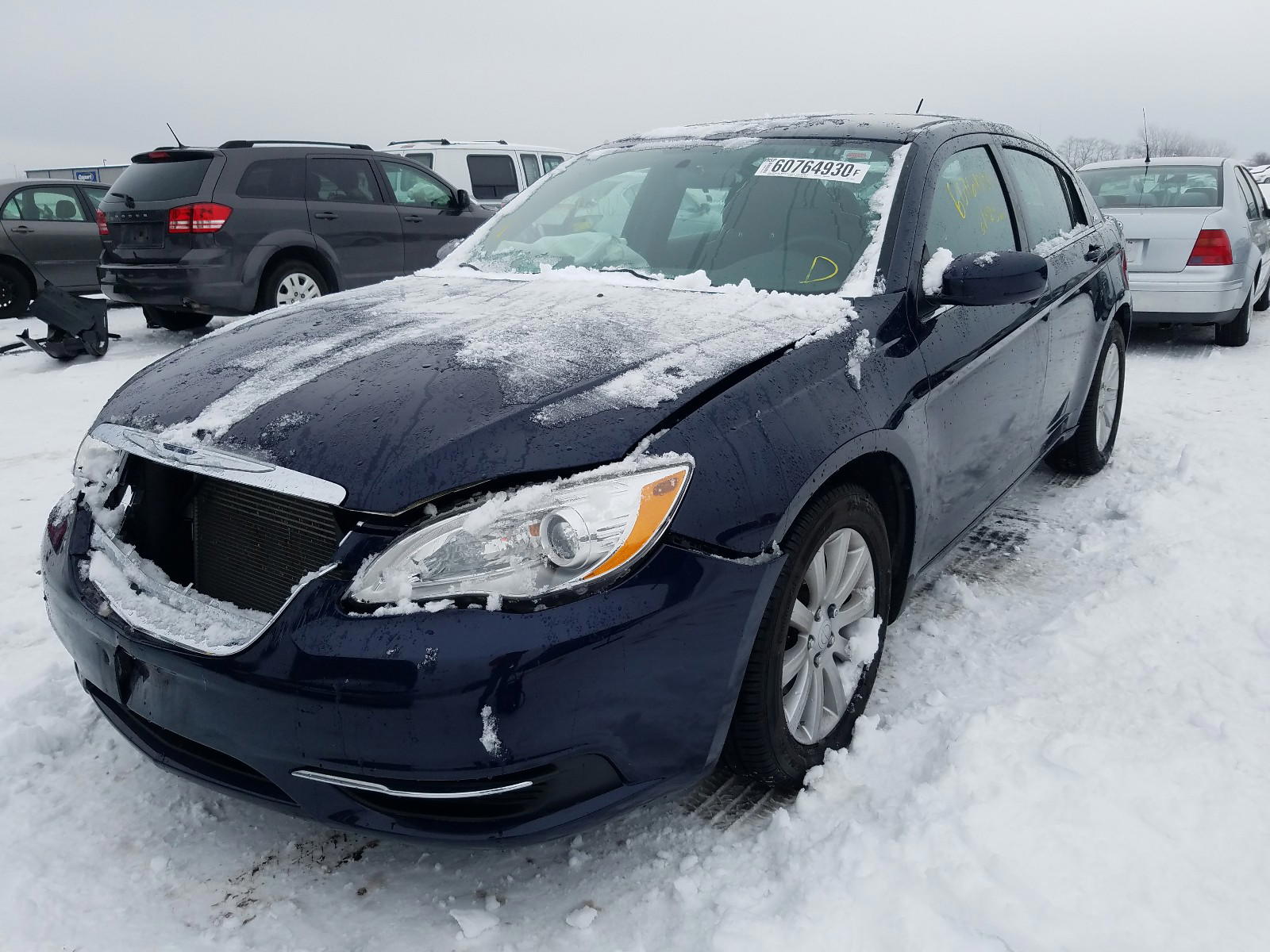 Photo 2 from auction – 2014 CHRYSLER 200 TOURIN with VIN 1C3CCBBB4EN176918