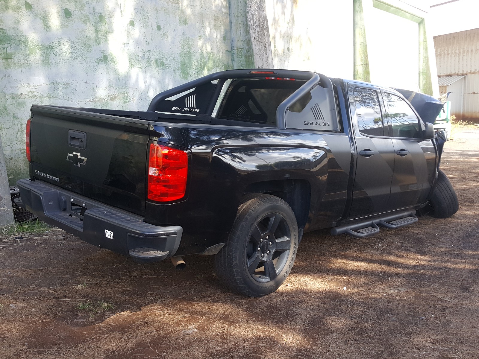 Photo 4 from auction – 2016 CHEVROLET SILVERADO with VIN 1GCRCNEC4GZ330972