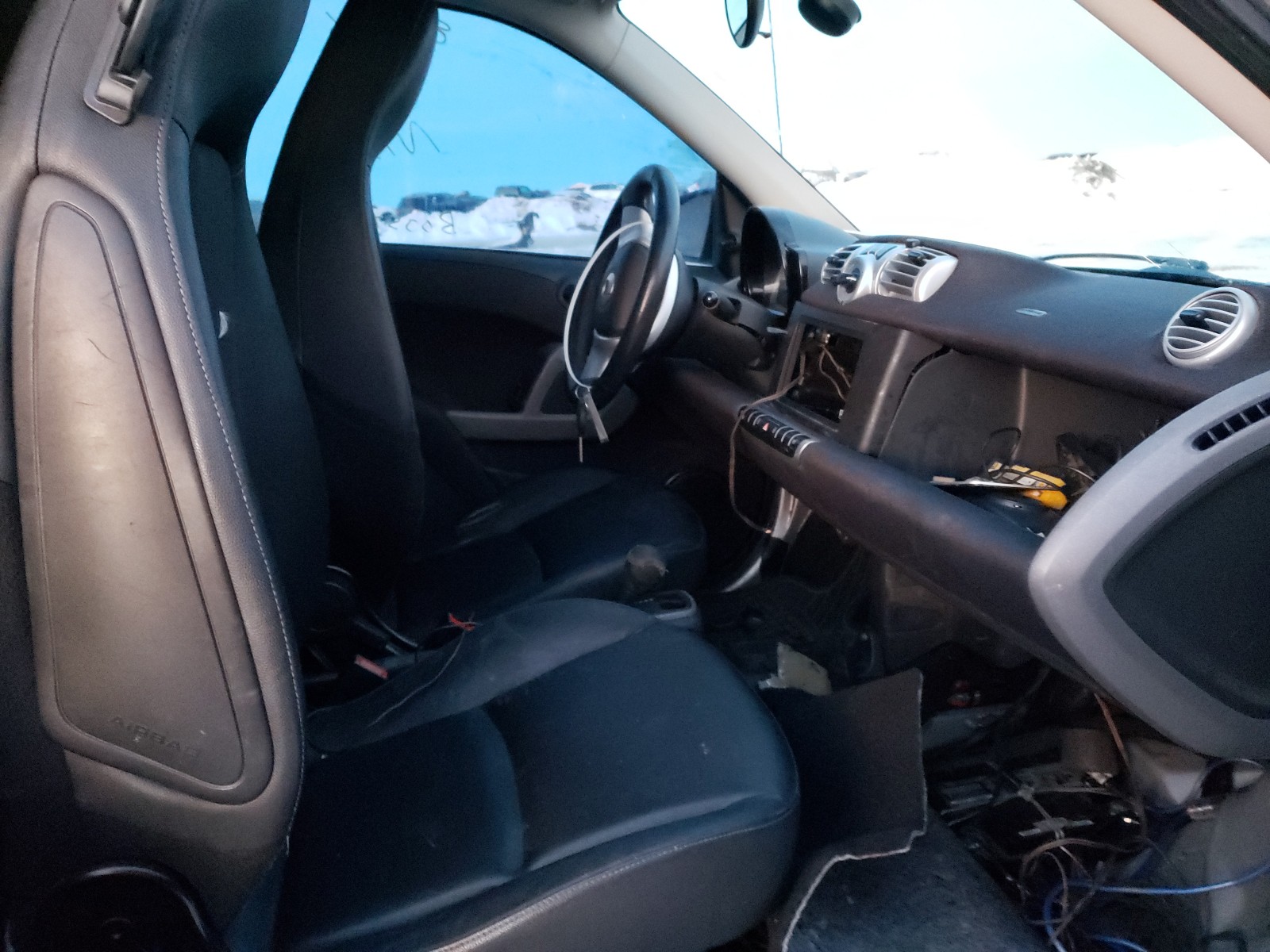 Photo 5 from auction – 2013 SMART FORTWO PUR with VIN WMEEJ3BA5DK719587