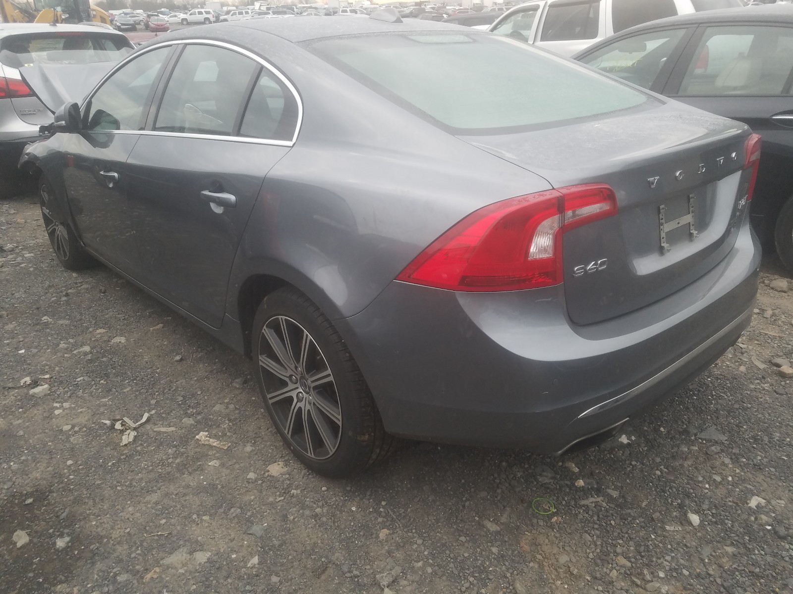 Photo 3 from auction – 2018 VOLVO S60 INSCRI with VIN LYV402TK8JB163851
