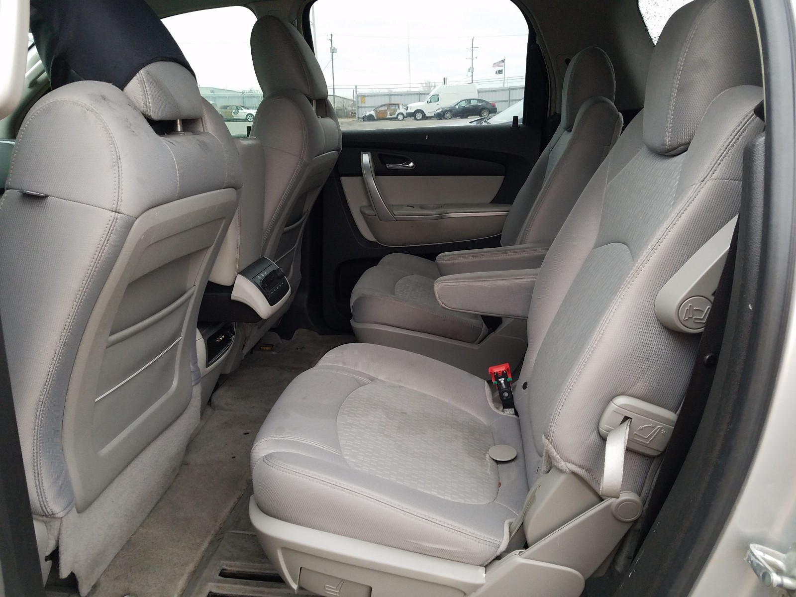 Photo 6 from auction – 2009 GMC ACADIA SLE with VIN 1GKER13D59J111316