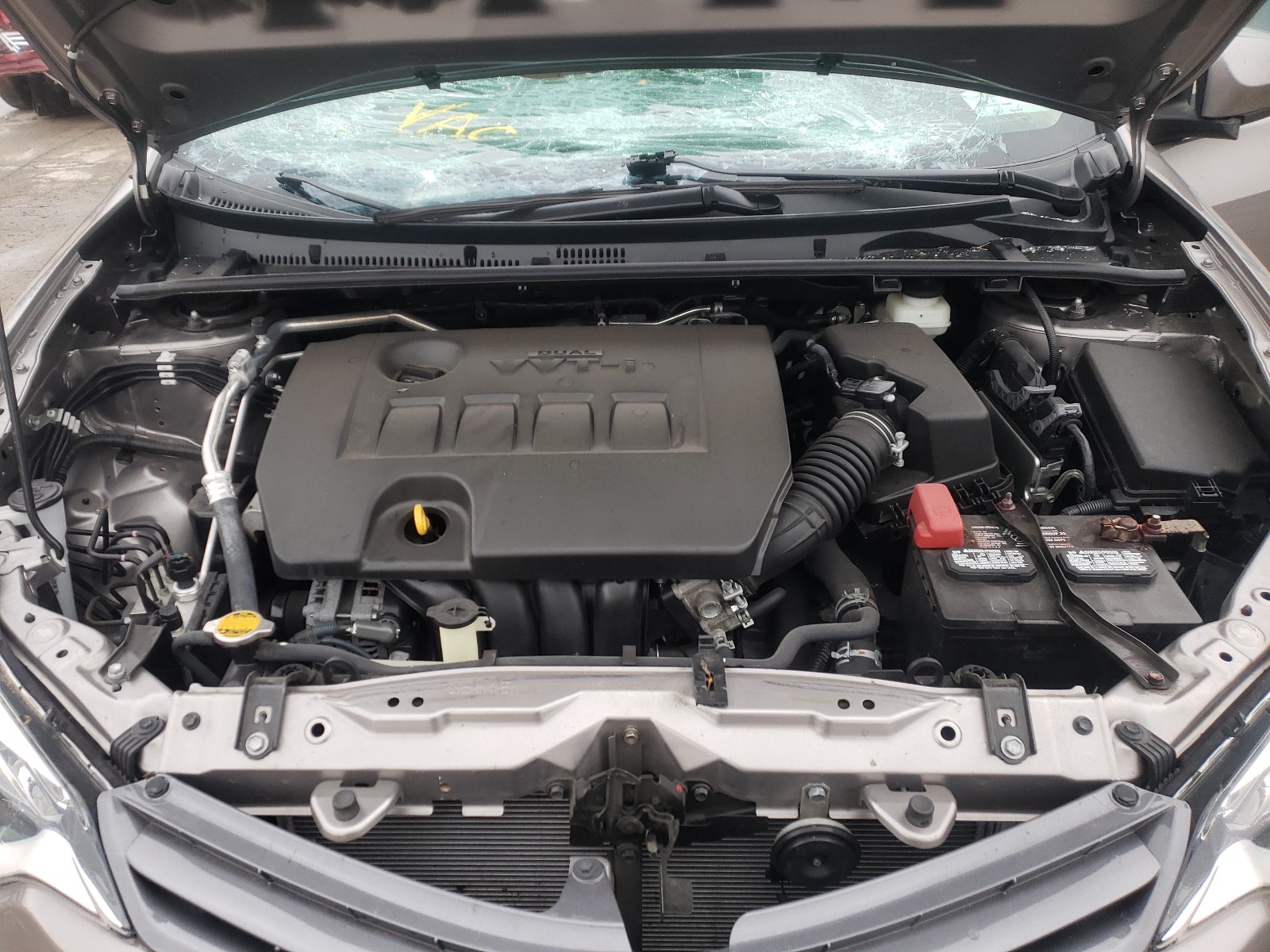 Zdjęcie 7 z aukcji – 2015 TOYOTA COROLLA L z VIN 2T1BURHE6FC386200