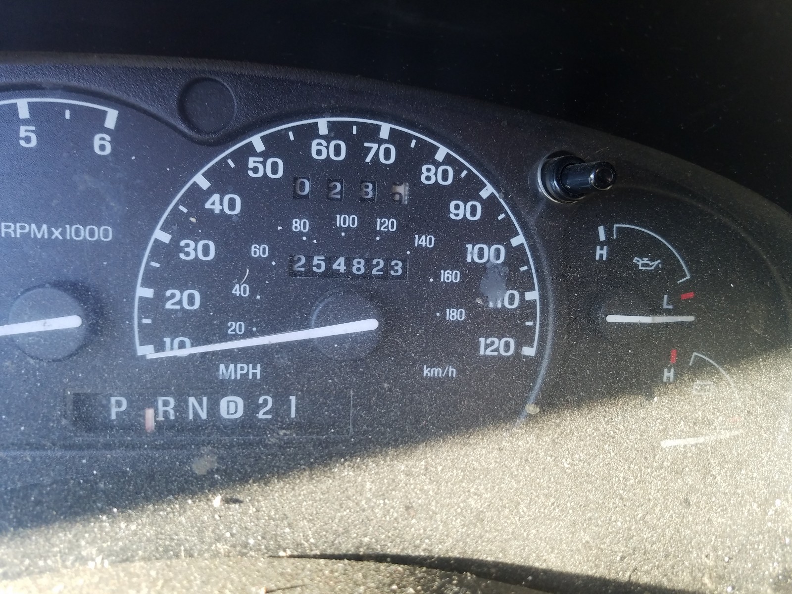 Foto 8 de la subasta – 2000 FORD EXPLORER L con VIN 1FMZU75E0YZB14477