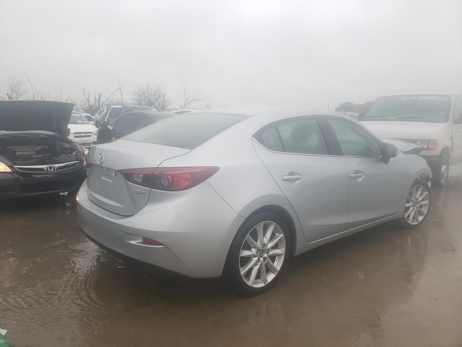 Photo 4 from auction – 2017 MAZDA 3 TOURING with VIN 3MZBN1V78HM117725