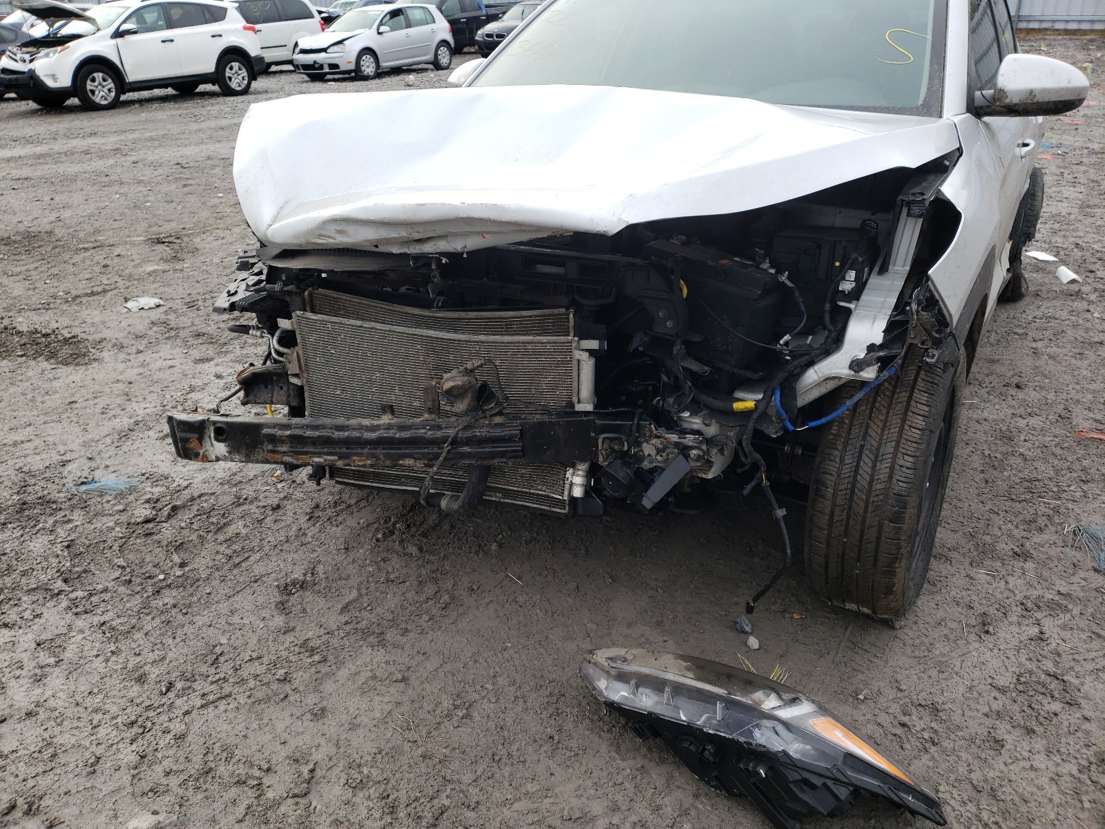 Photo 9 from auction – 2019 HYUNDAI TUCSON SE with VIN KM8J2CA42KU855596