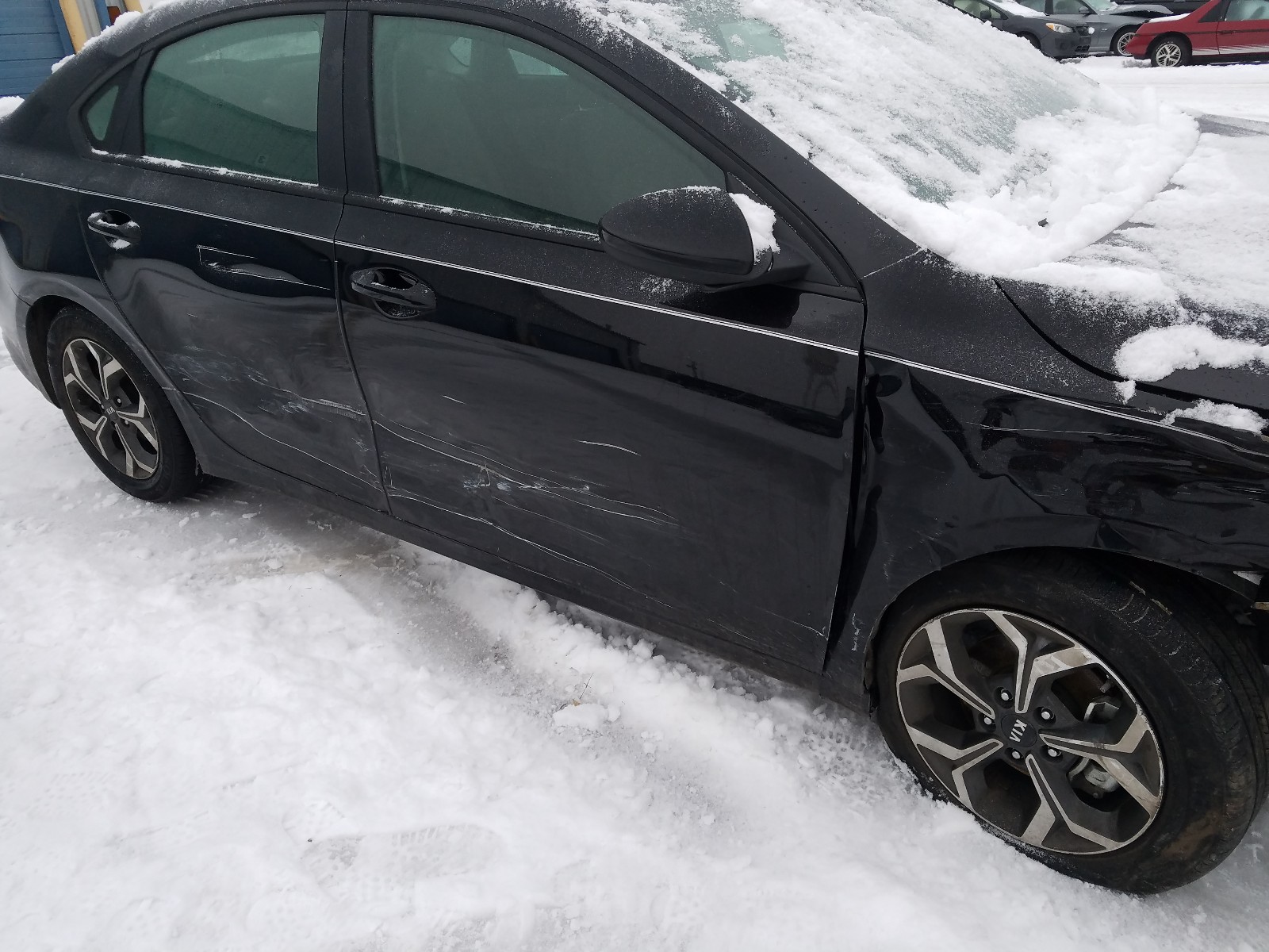 Photo 9 from auction – 2019 KIA FORTE FE with VIN 3KPF24AD4KE135179