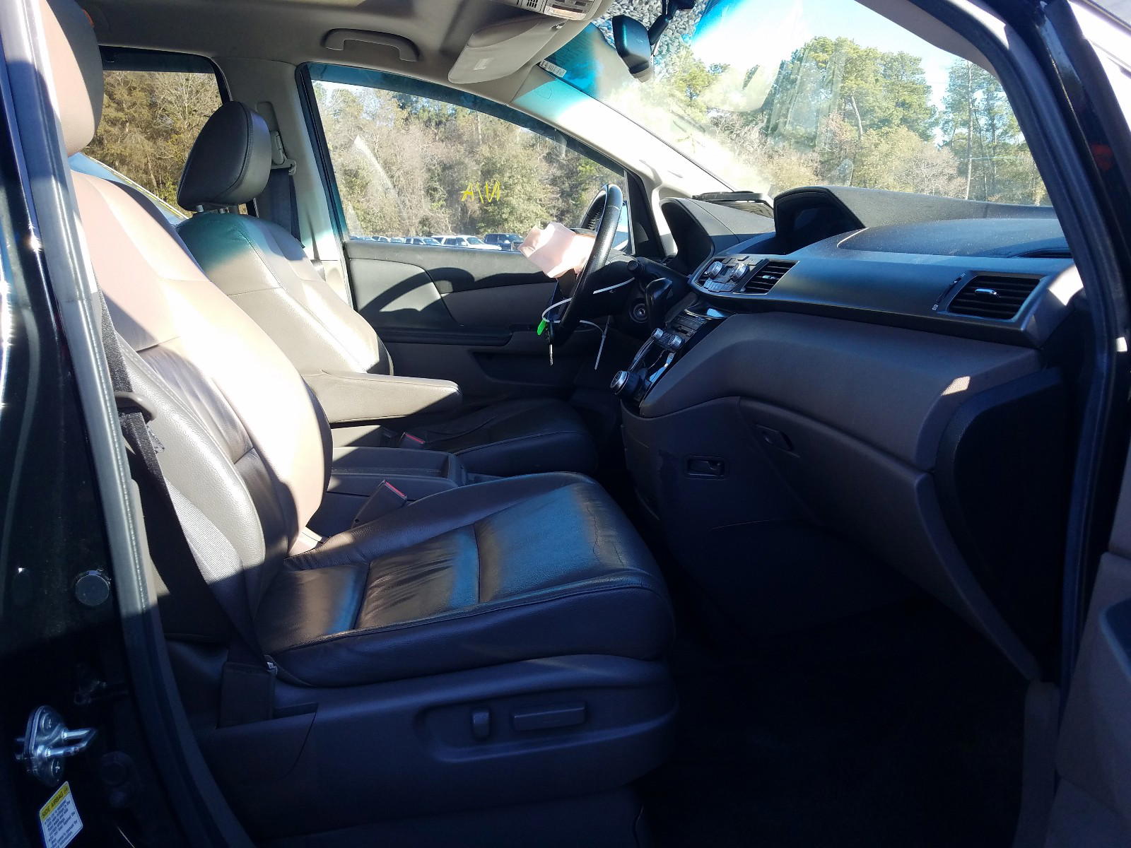 Photo 5 from auction – 2011 HONDA ODYSSEY EX with VIN 5FNRL5H64BB093632