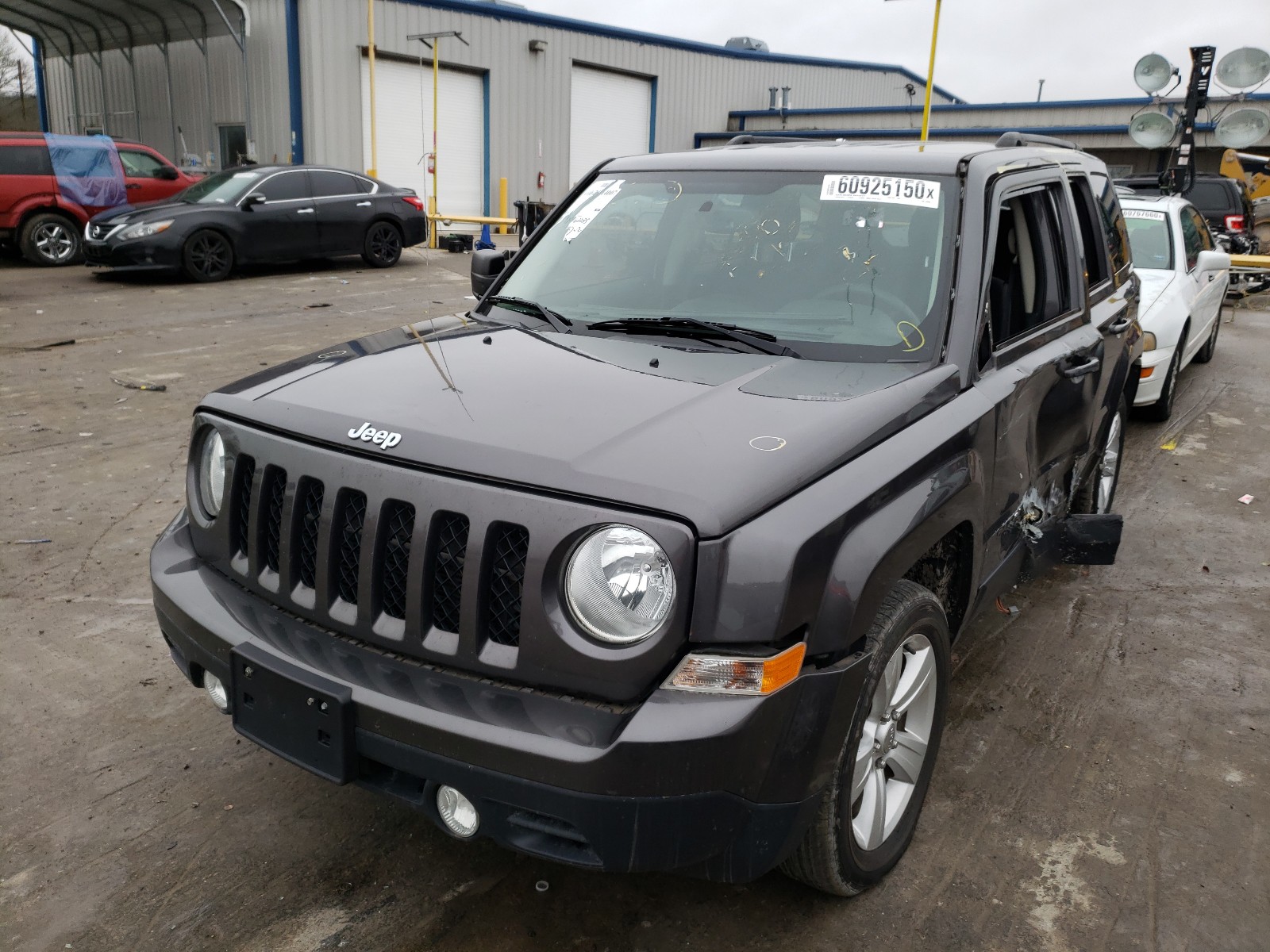 Photo 2 from auction – 2016 JEEP PATRIOT SP with VIN 1C4NJPBB2GD634844