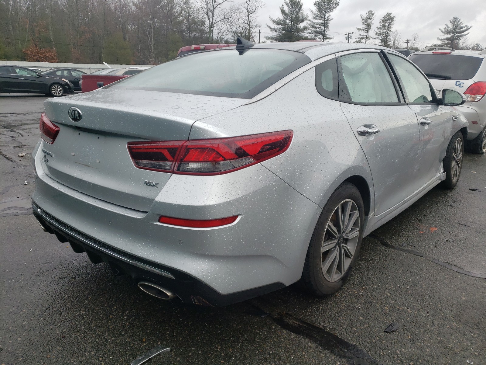 Photo 4 from auction – 2019 KIA OPTIMA EX with VIN 5XXGU4L14KG335570