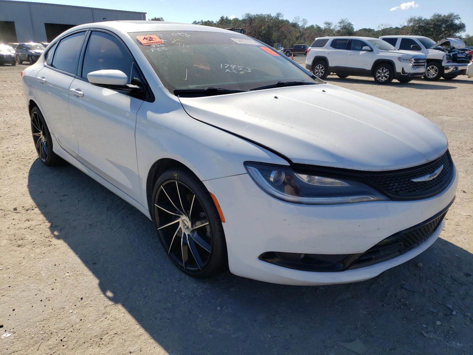 CHRYSLER 200 S 2015 with VIN 1C3CCCBG5FN543022 - Photo from auction