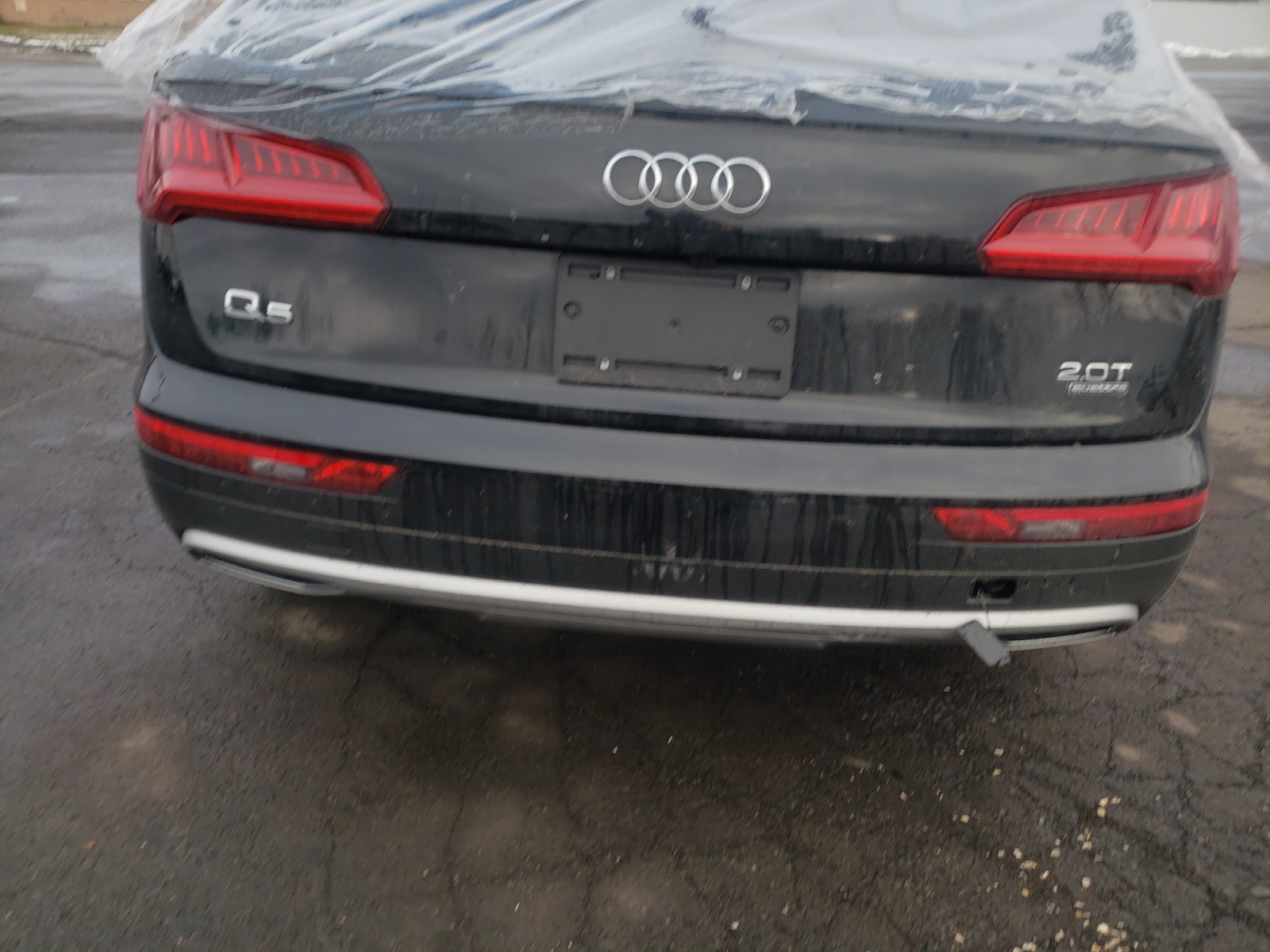 Photo 9 from auction – 2018 AUDI Q5 PREMIUM with VIN WA1ANAFY4J2130677