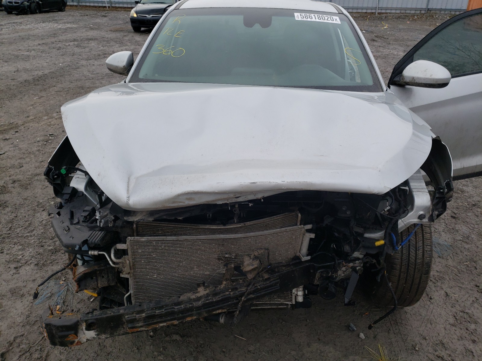 Photo 7 from auction – 2019 HYUNDAI TUCSON SE with VIN KM8J2CA42KU855596