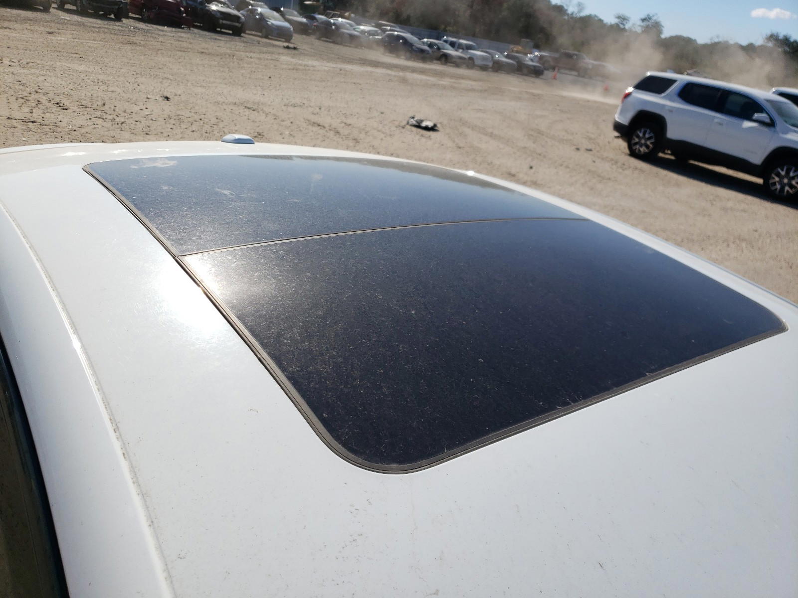 Photo 9 from auction – 2015 CHRYSLER 200 S with VIN 1C3CCCBG5FN543022