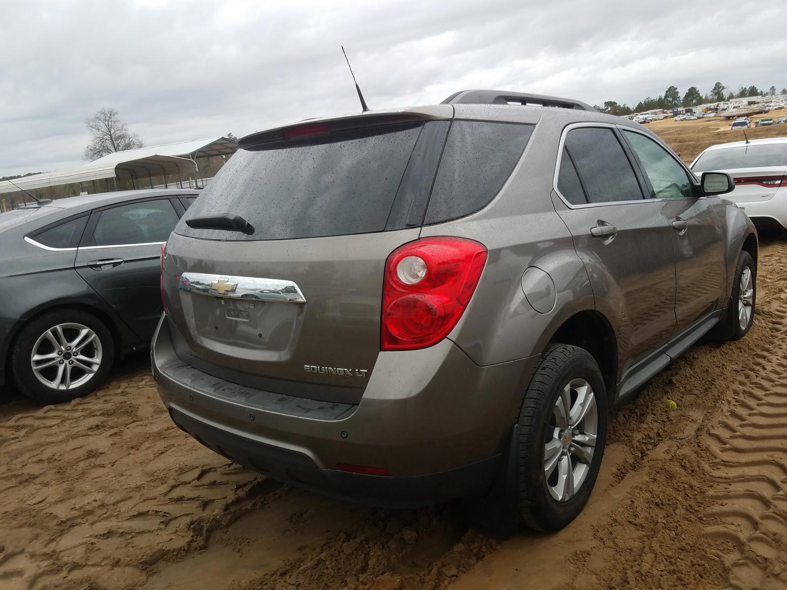 Photo 4 from auction – 2011 CHEVROLET EQUINOX LT with VIN 2CNALPEC3B6420252
