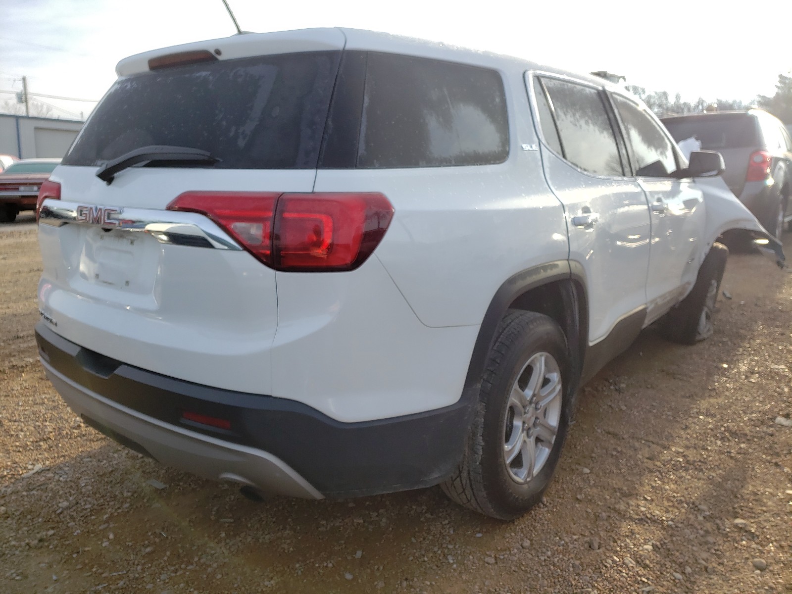 Photo 4 from auction – 2017 GMC ACADIA SLE with VIN 1GKKNKLA9HZ240573