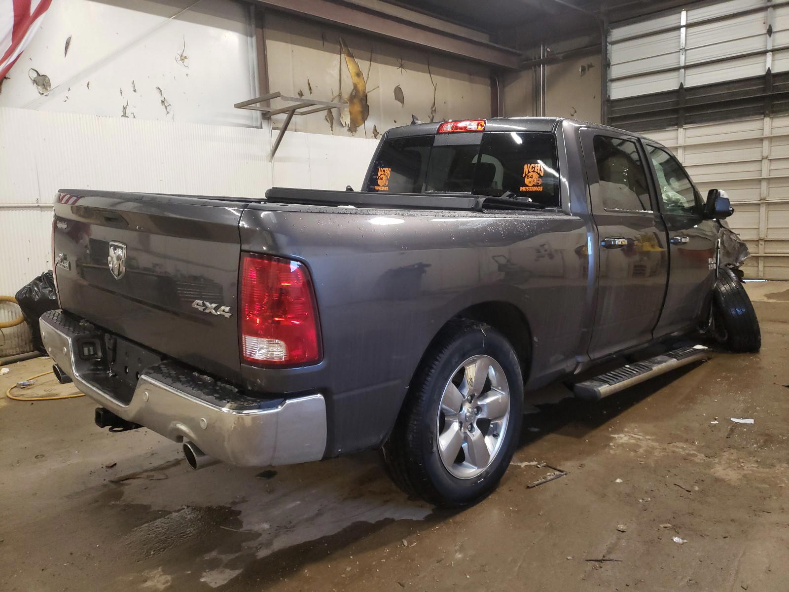 Photo 4 from auction – 2017 RAM 1500 SLT with VIN 1C6RR7TT1HS761543