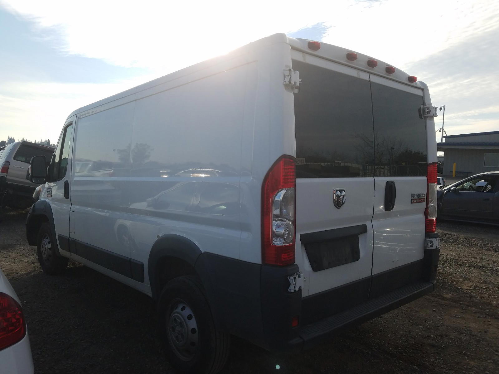 Photo 3 from auction – 2017 RAM PROMASTER with VIN 3C6TRVAG6HE516935