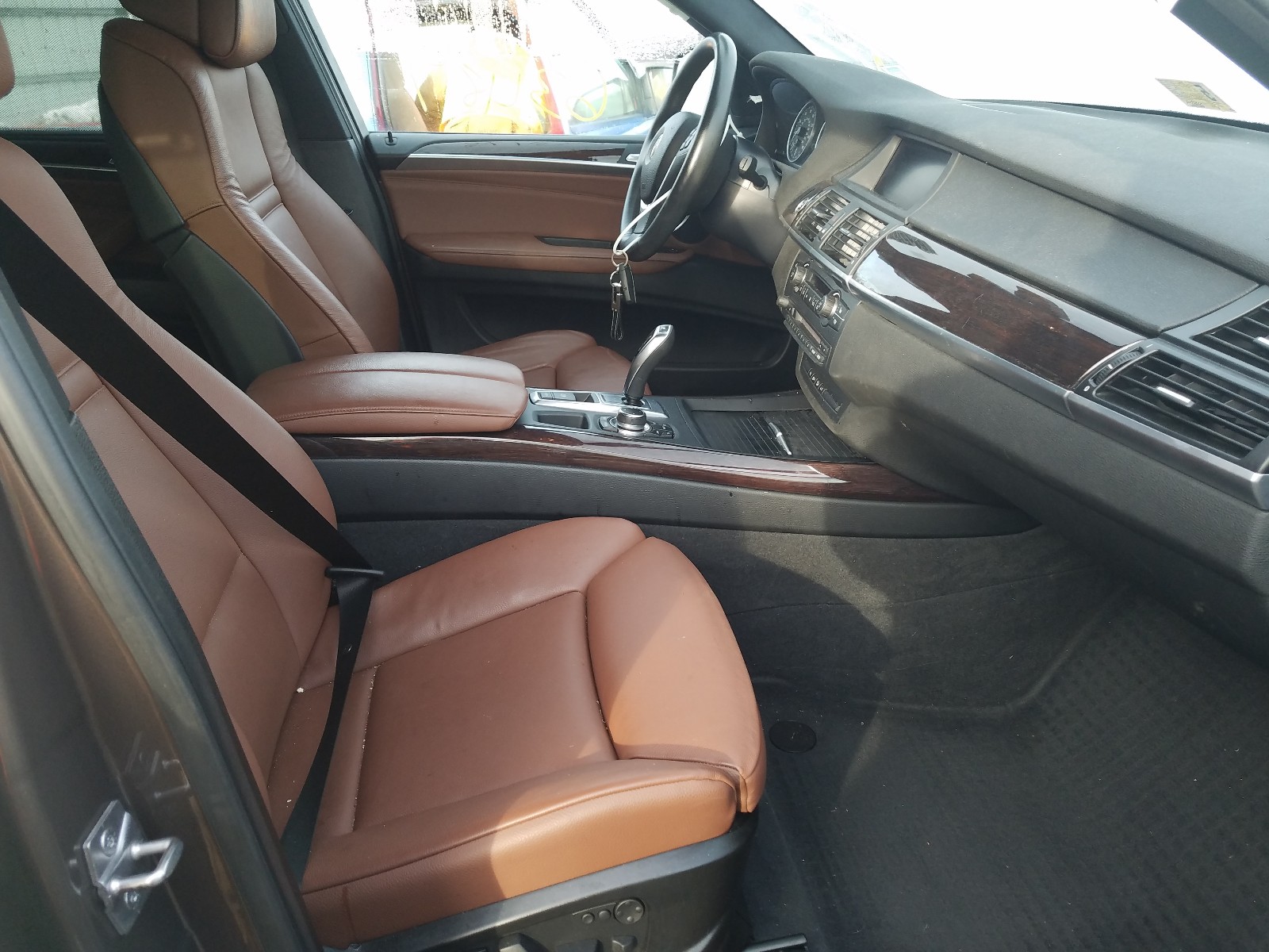 Photo 5 from auction – 2012 BMW X5 XDRIVE3 with VIN 5UXZW0C57CL671146