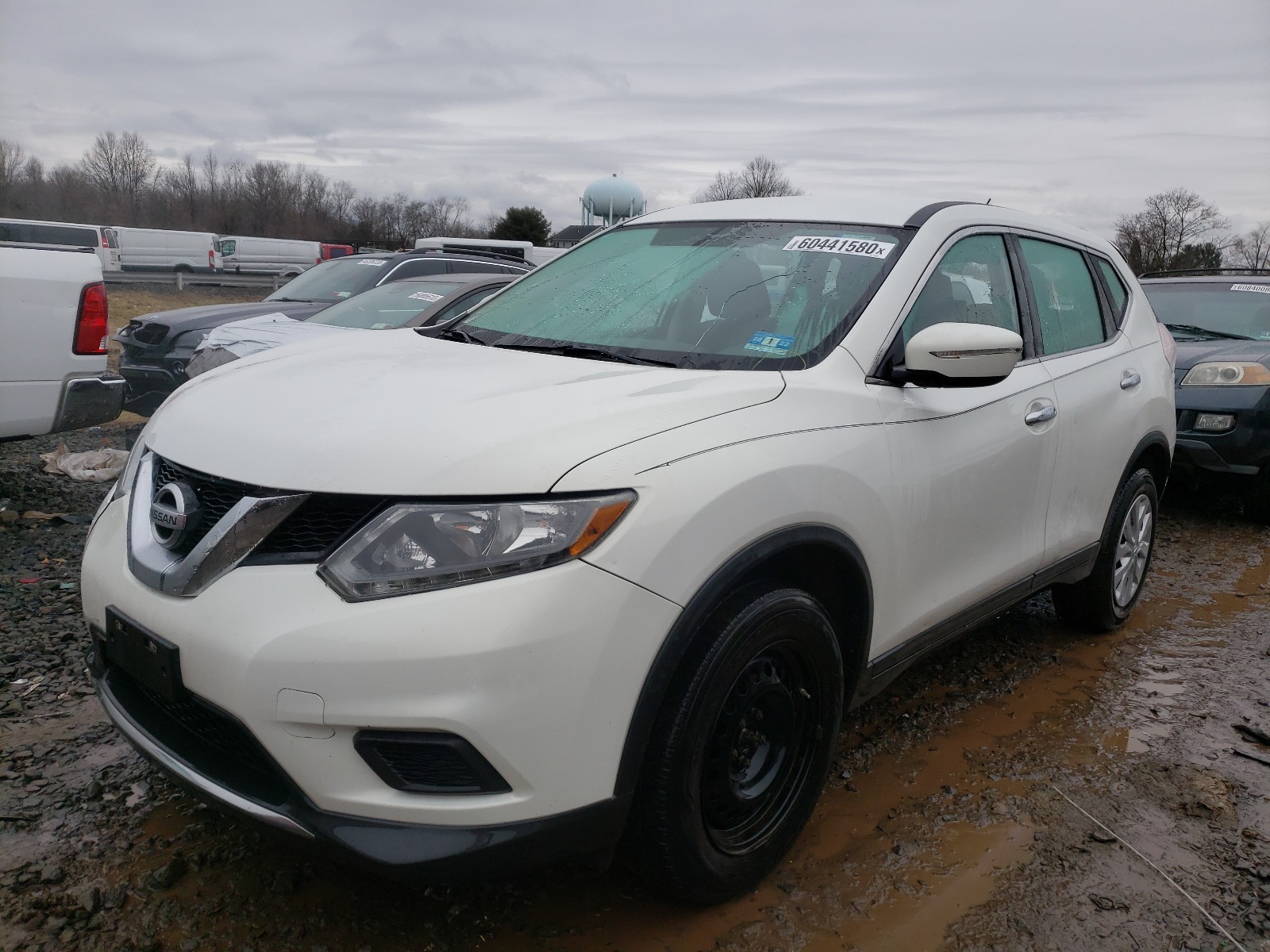 Photo 2 from auction – 2014 NISSAN ROGUE S with VIN 5N1AT2MV4EC775559