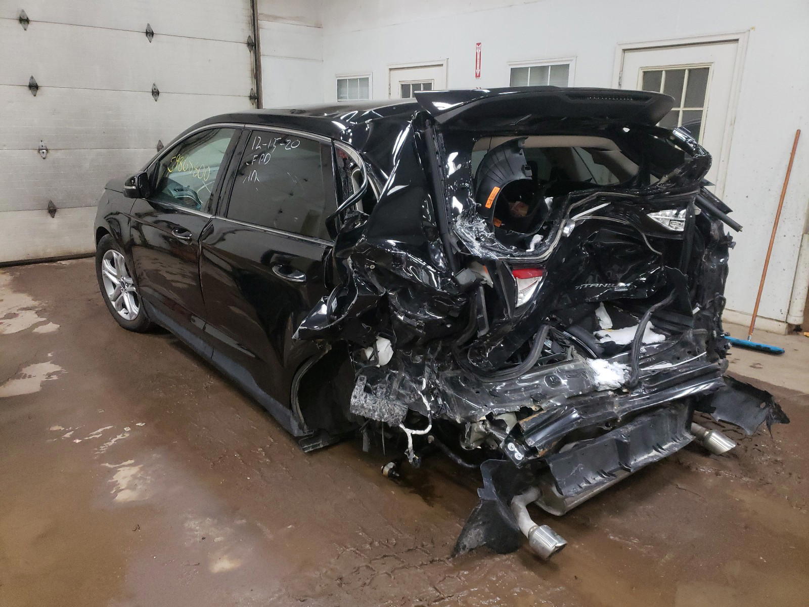 Photo 3 from auction – 2018 FORD EDGE TITAN with VIN 2FMPK4K84JBC02466