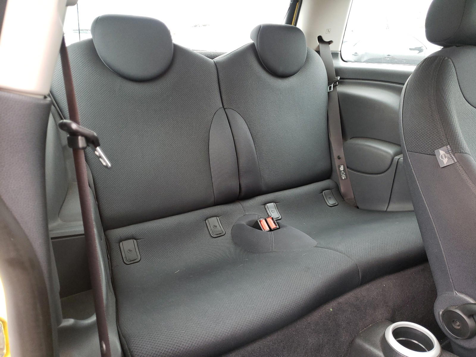 Photo 6 from auction – 2005 MINI COOPER with VIN WMWRC33595TK63243