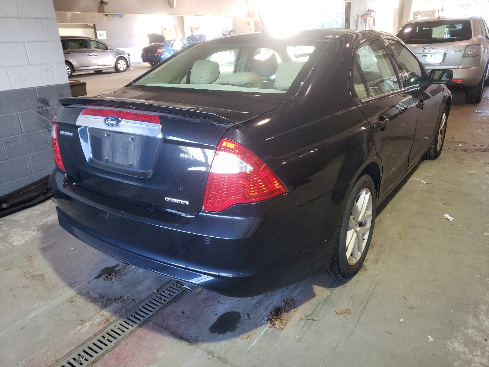 Photo 4 from auction – 2012 FORD FUSION with VIN 3FAHP0JG4CR228443