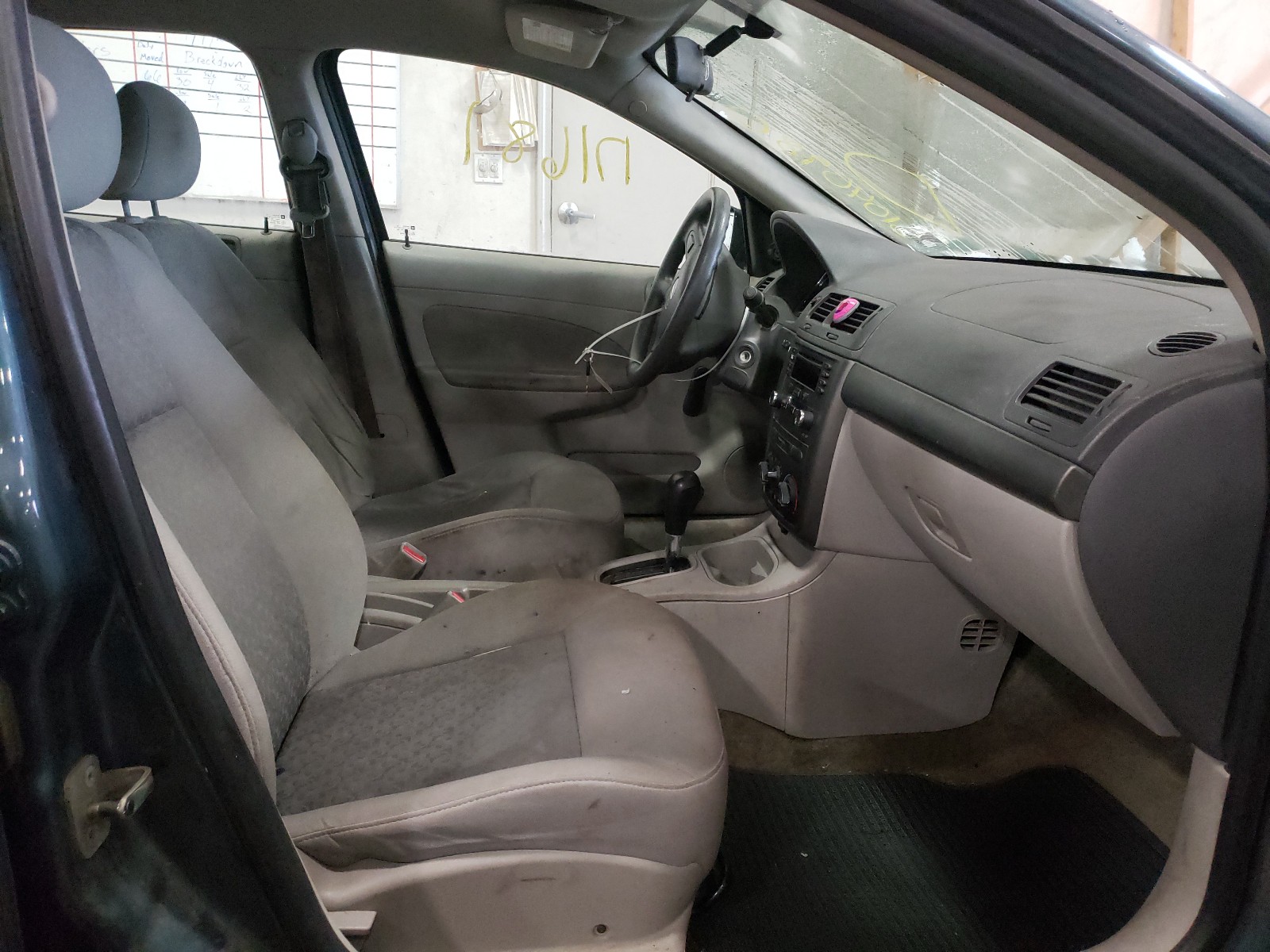 Photo 5 from auction – 2006 CHEVROLET COBALT LS with VIN 1G1AK55F167735880