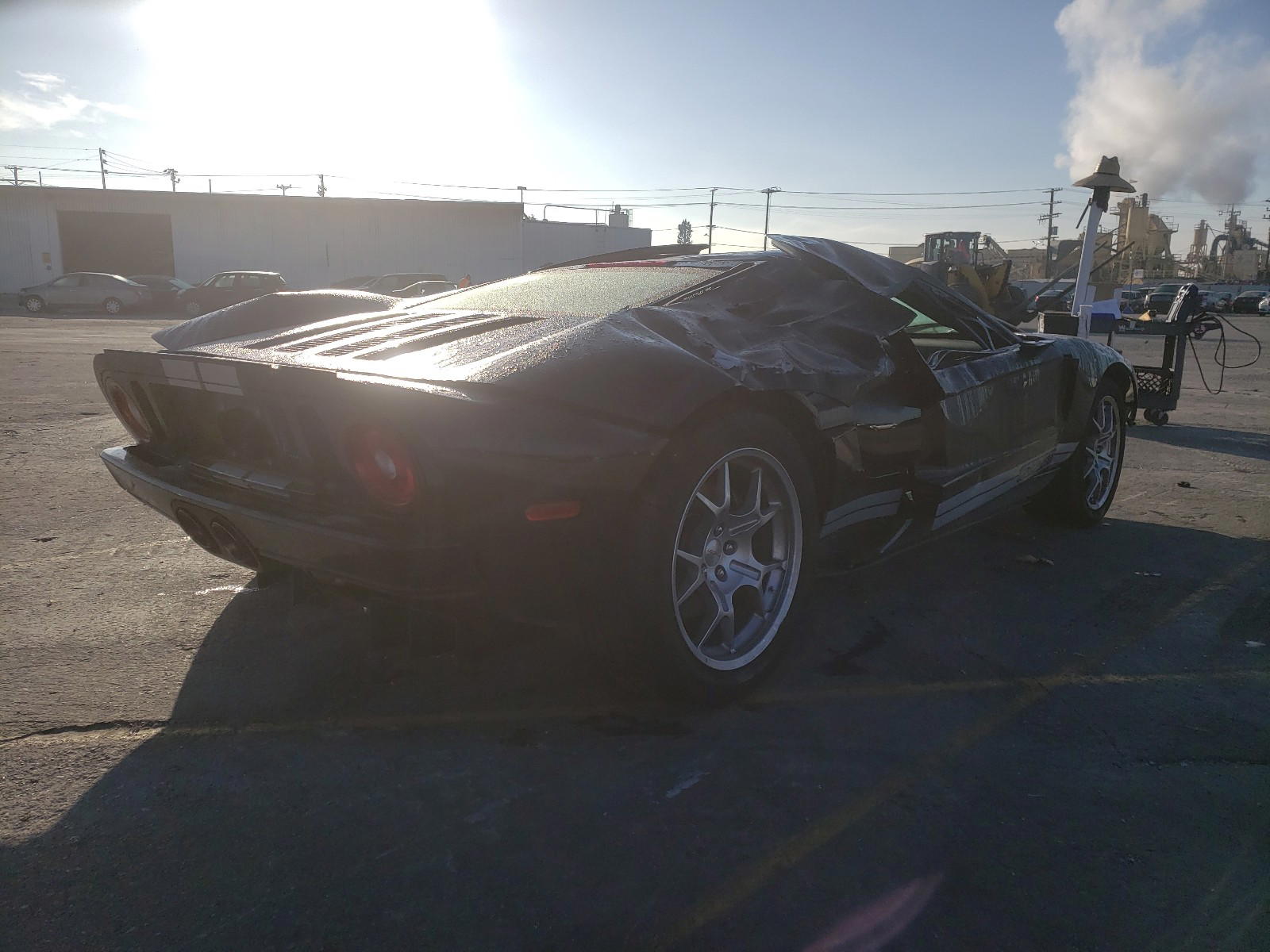 Photo 4 from auction – 2006 FORD GT with VIN 1FAFP90S06Y401804