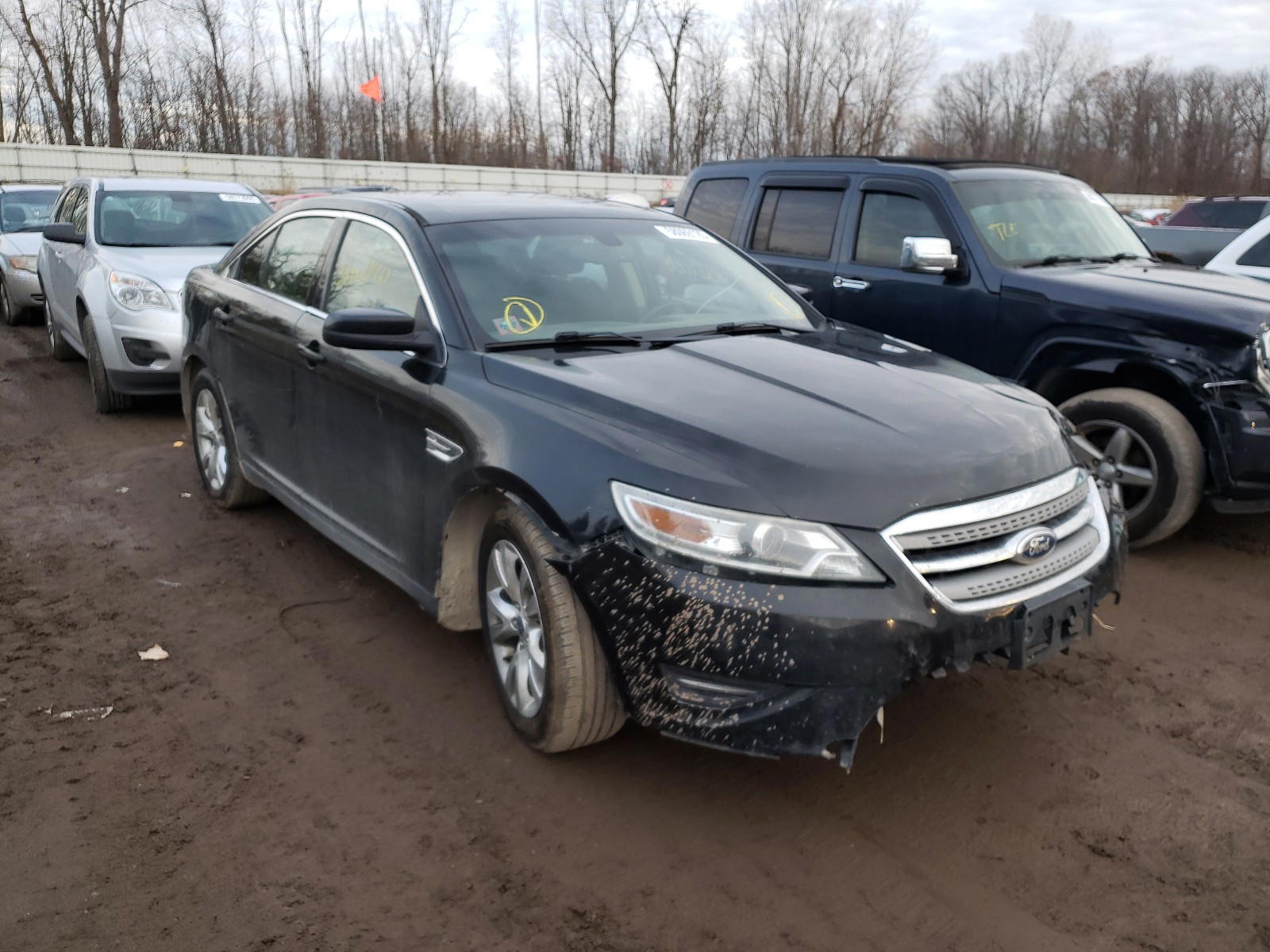 FORD TAURUS SEL 2011 with VIN 1FAHP2HW7BG156524 - Photo from auction