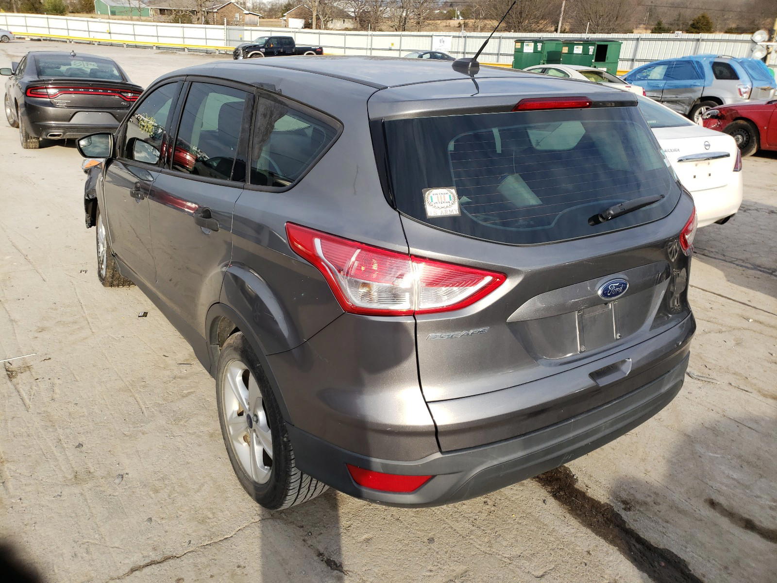 Photo 3 from auction – 2014 FORD ESCAPE S with VIN 1FMCU0F73EUE38674