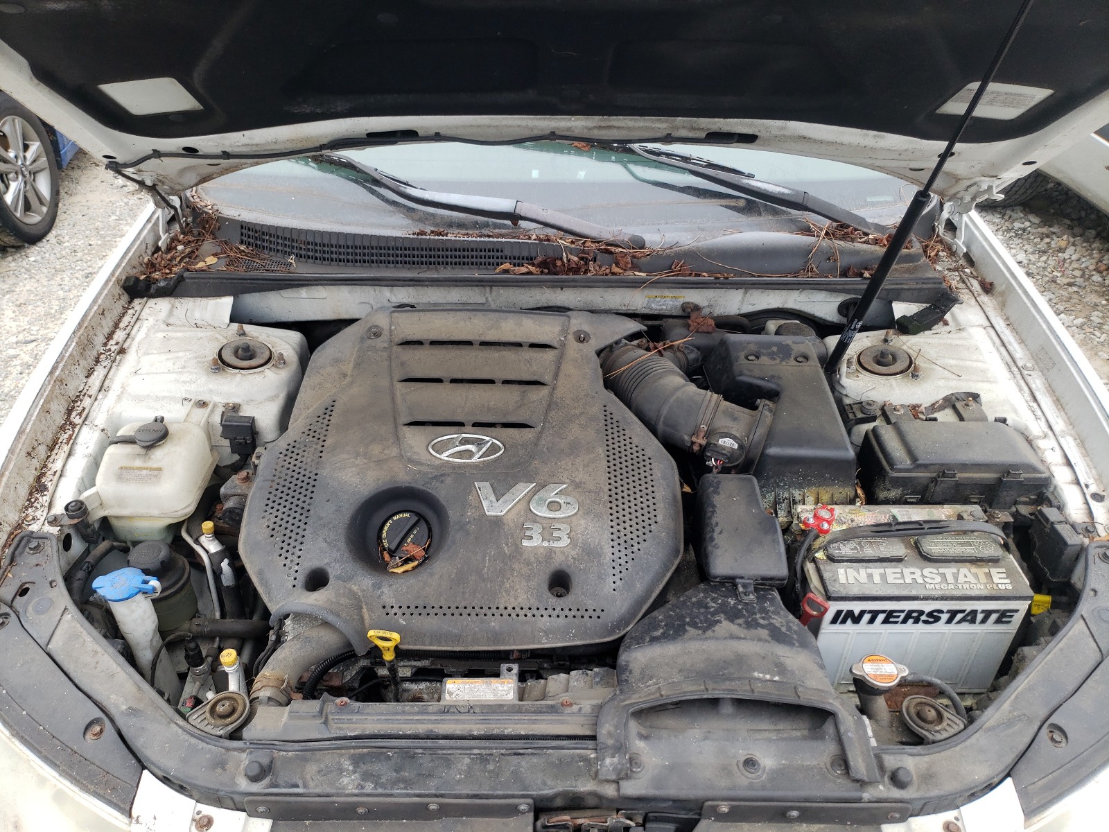 Photo 7 from auction – 2010 HYUNDAI SONATA with VIN 5NPET46F79H460269