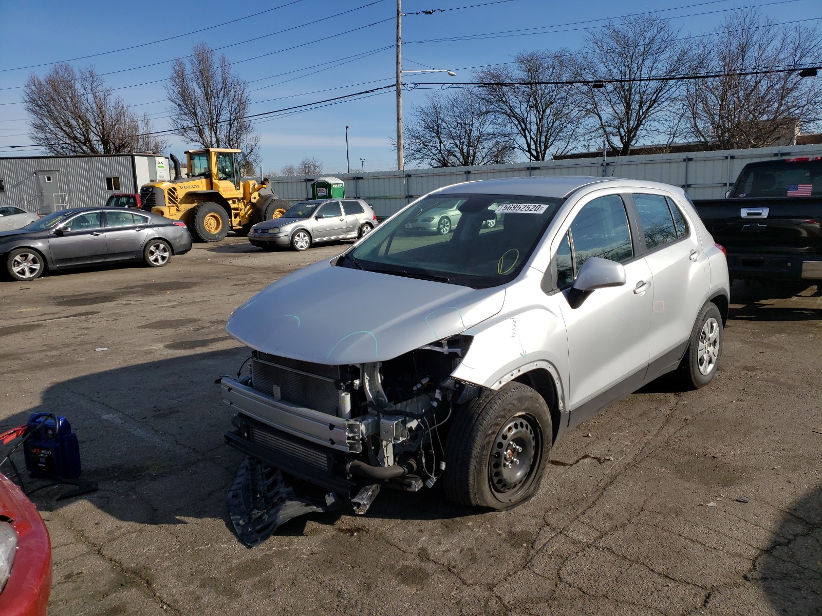 Photo 2 from auction – 2019 CHEVROLET TRAX LS with VIN 3GNCJKSB4KL164286