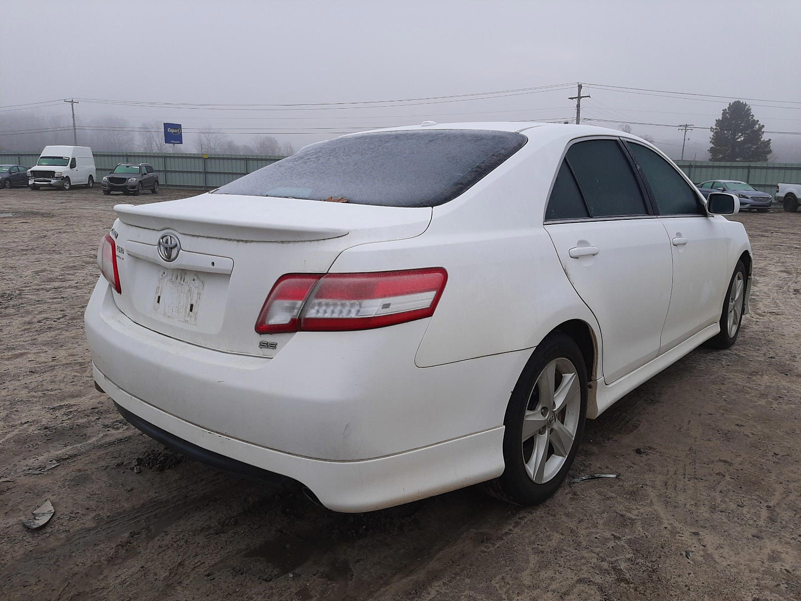 Photo 4 from auction – 2011 TOYOTA CAMRY BASE with VIN 4T1BF3EK3BU747960