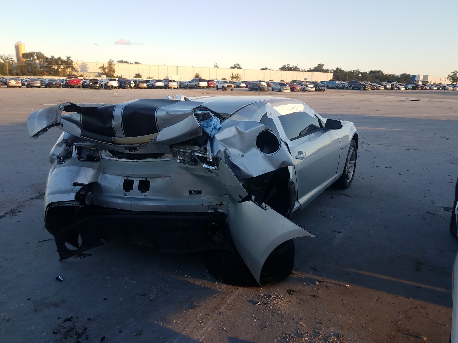 Photo 4 from auction – 2010 CHEVROLET CAMARO LT with VIN 2G1FB1EV3A9132023