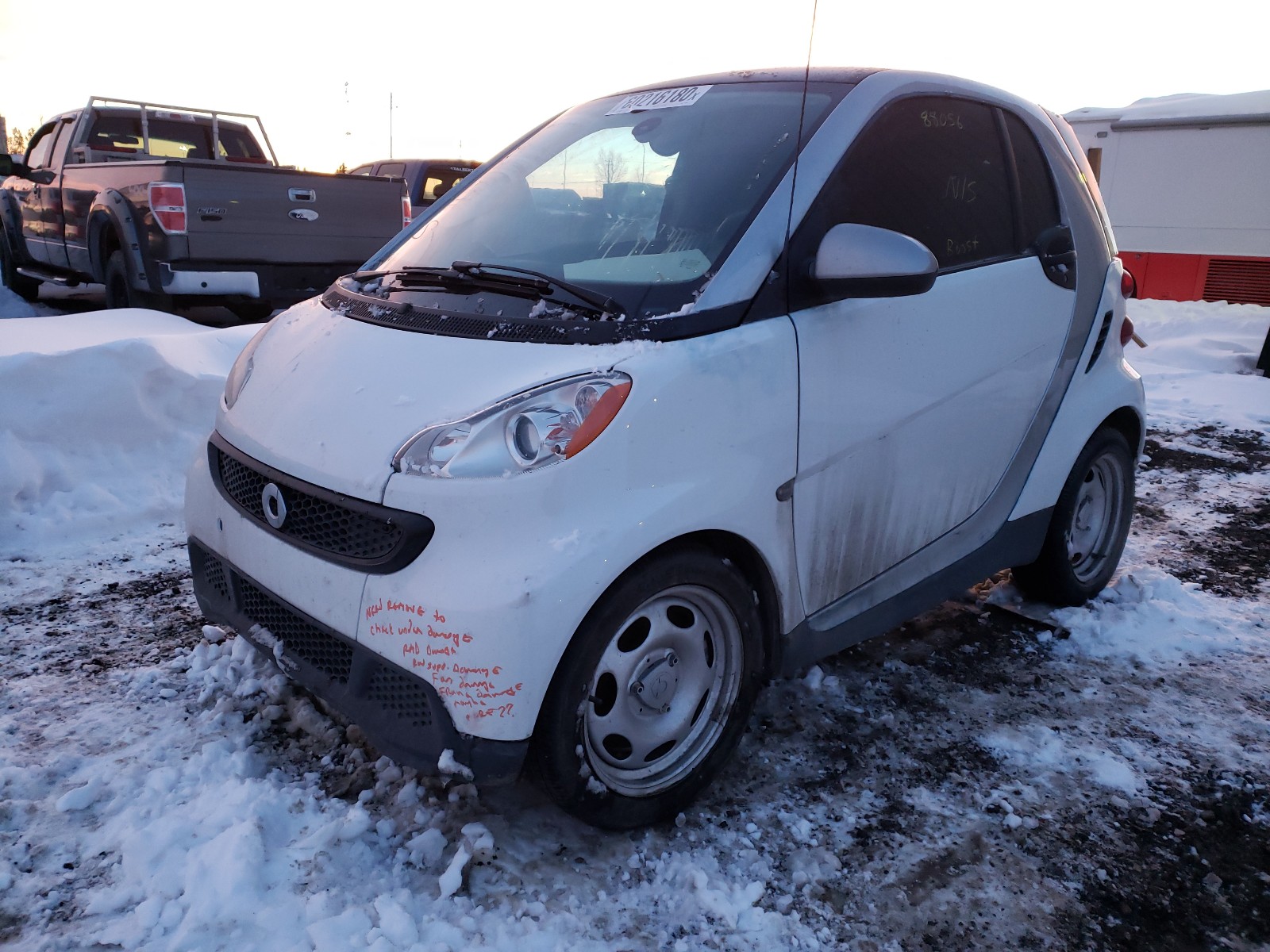 Photo 2 from auction – 2013 SMART FORTWO PUR with VIN WMEEJ3BA5DK719587