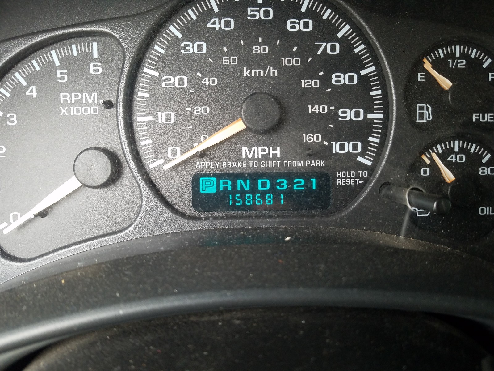Photo 8 from auction – 2002 CHEVROLET AVALANCHE with VIN 3GNEK13T92G304915