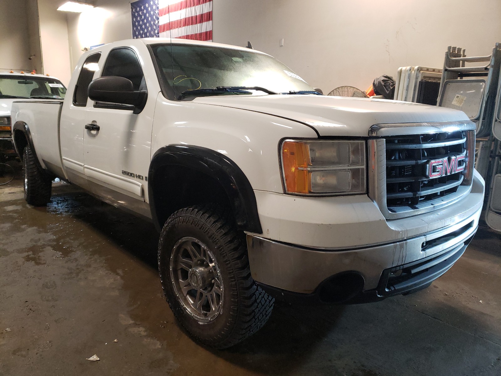 Photo 1 from auction – 2008 GMC SIERRA K25 with VIN 1GTHK29K28E186717