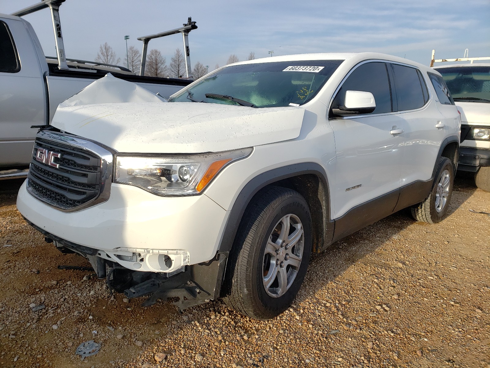 Photo 2 from auction – 2017 GMC ACADIA SLE with VIN 1GKKNKLA9HZ240573