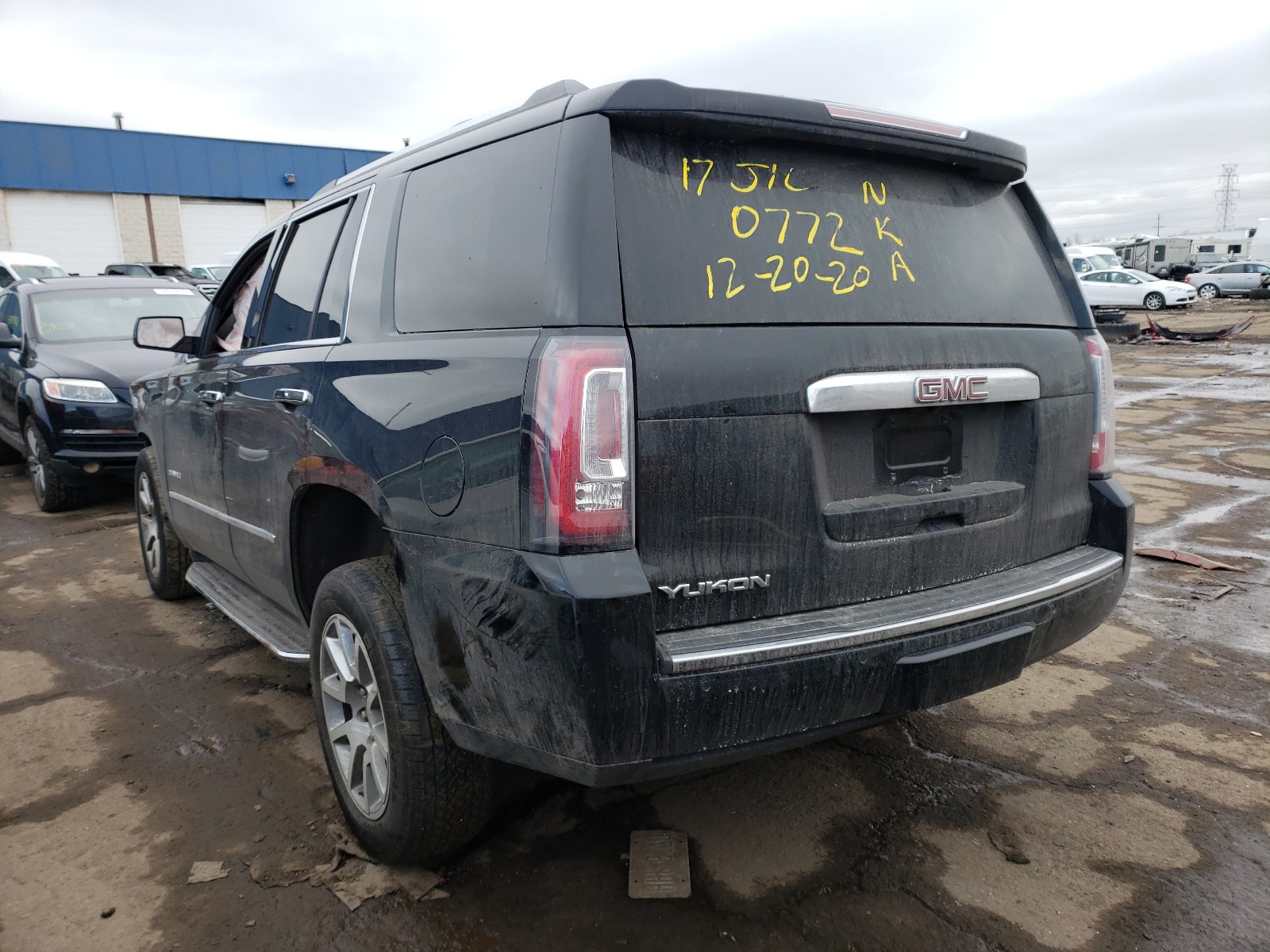 Photo 3 from auction – 2015 GMC YUKON DENA with VIN 1GKS2CKJ8FR700772