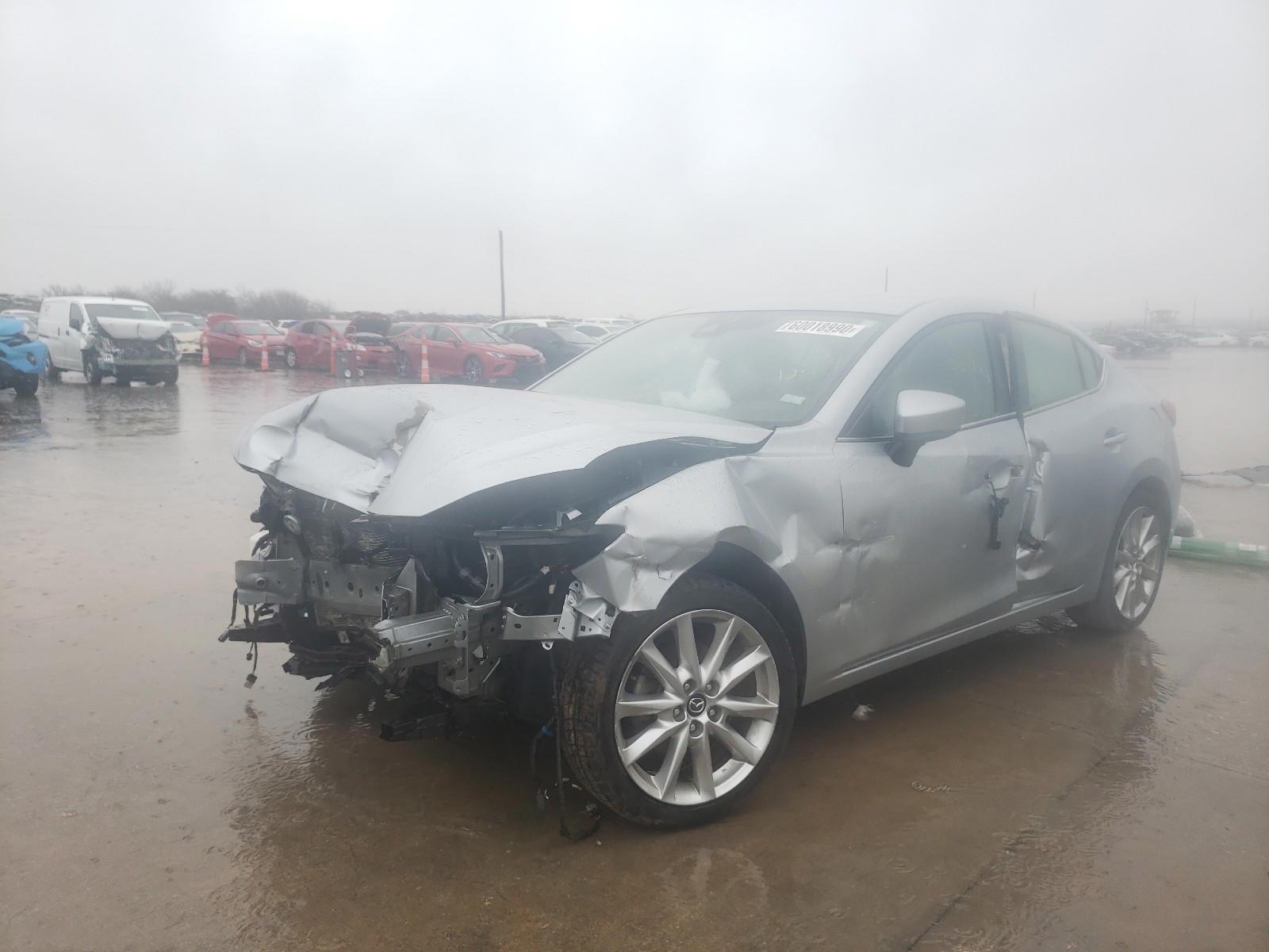 Photo 2 from auction – 2017 MAZDA 3 TOURING with VIN 3MZBN1V78HM117725
