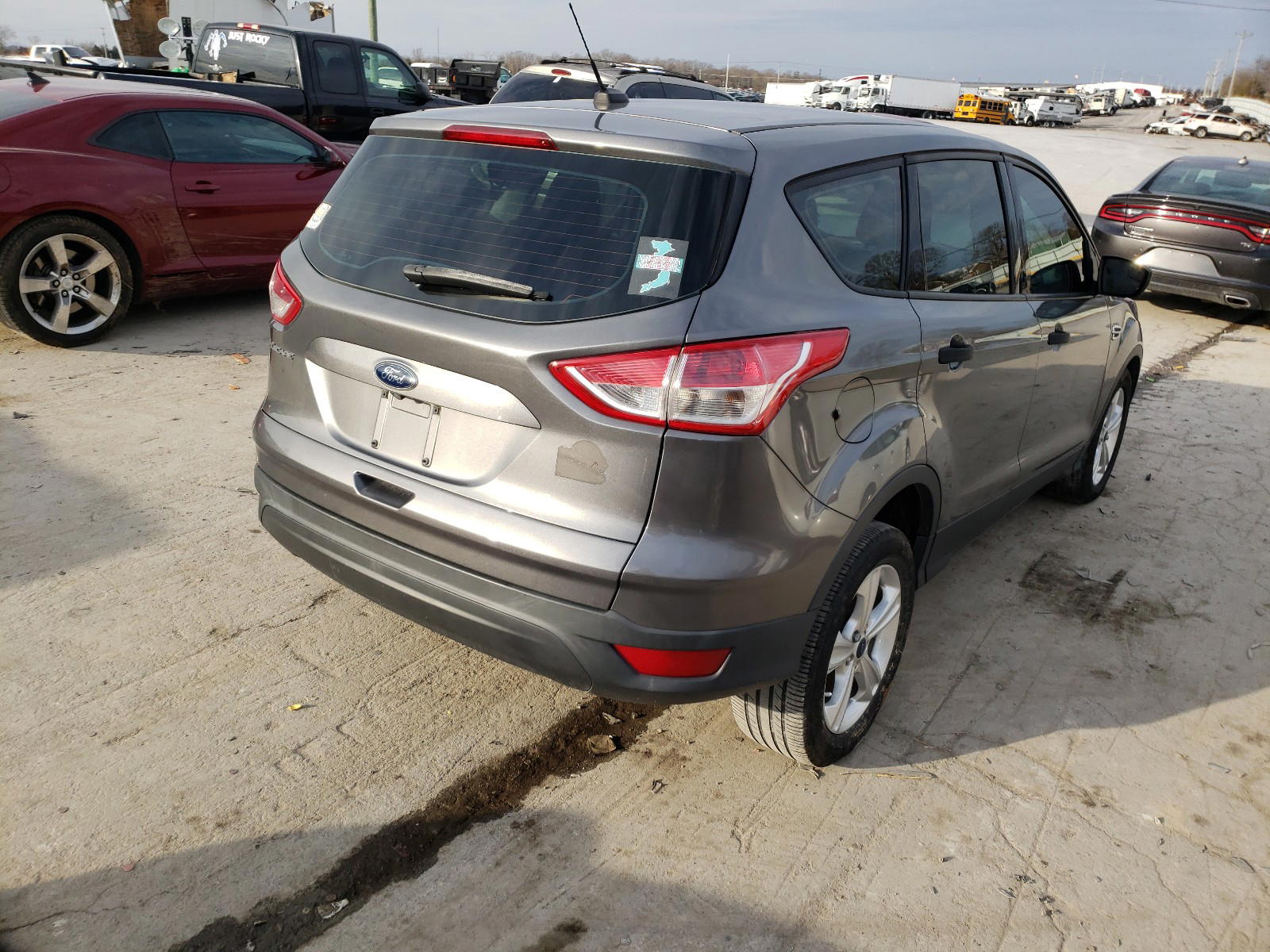Photo 4 from auction – 2014 FORD ESCAPE S with VIN 1FMCU0F73EUE38674