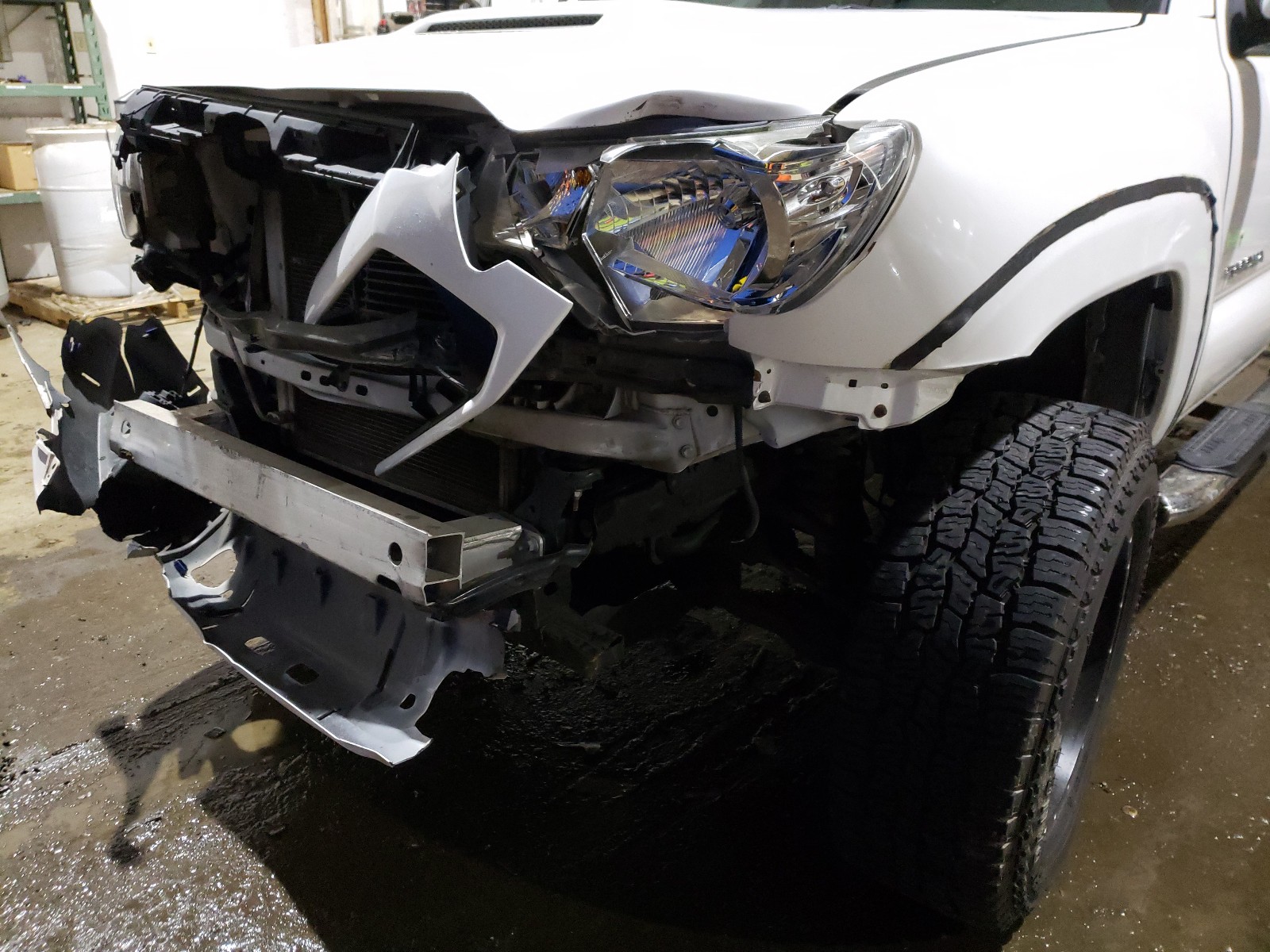 Photo 9 from auction – 2012 TOYOTA TACOMA DOU with VIN 3TMLU4EN8CM092232