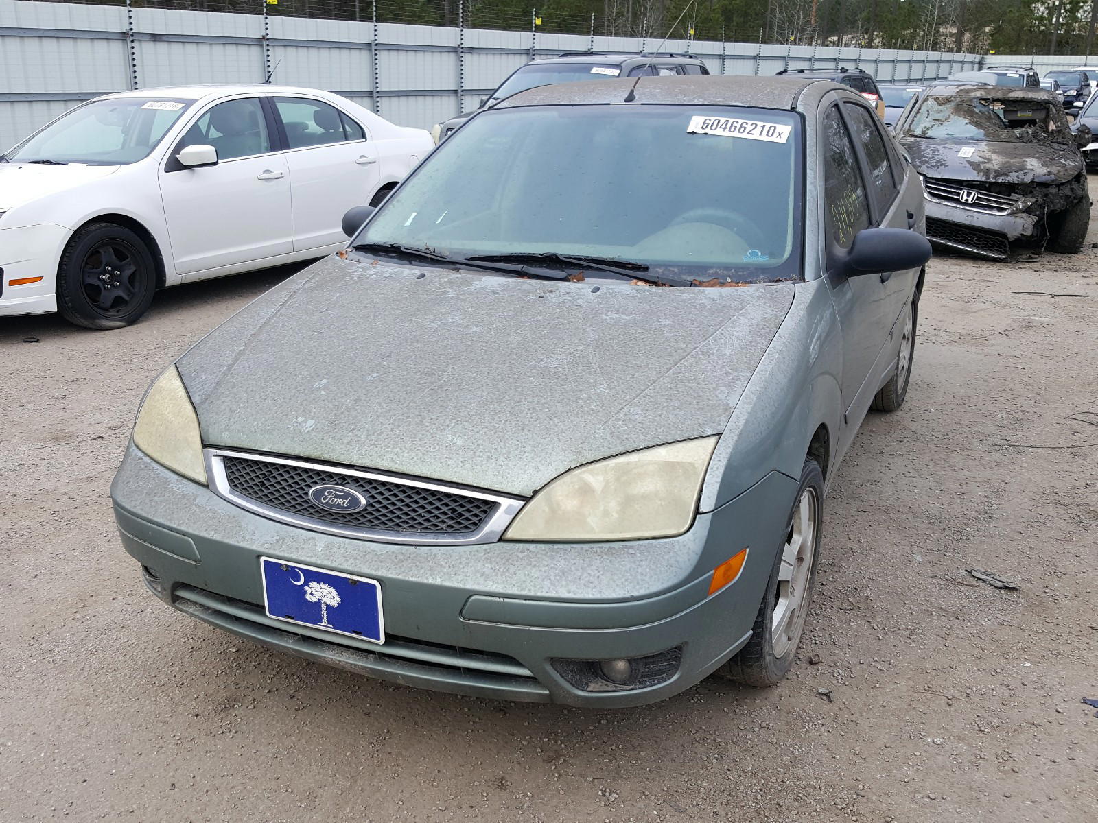 Photo 2 from auction – 2005 FORD FOCUS with VIN 1FAFP34N65W163999
